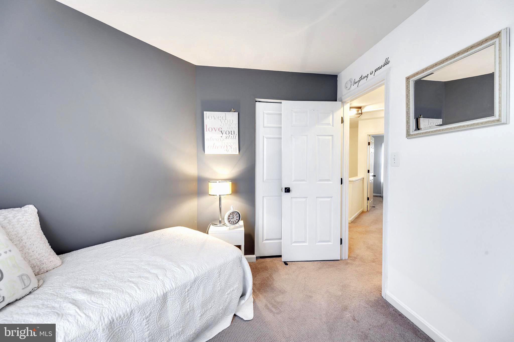 TEMPLE PLAZA - Residential