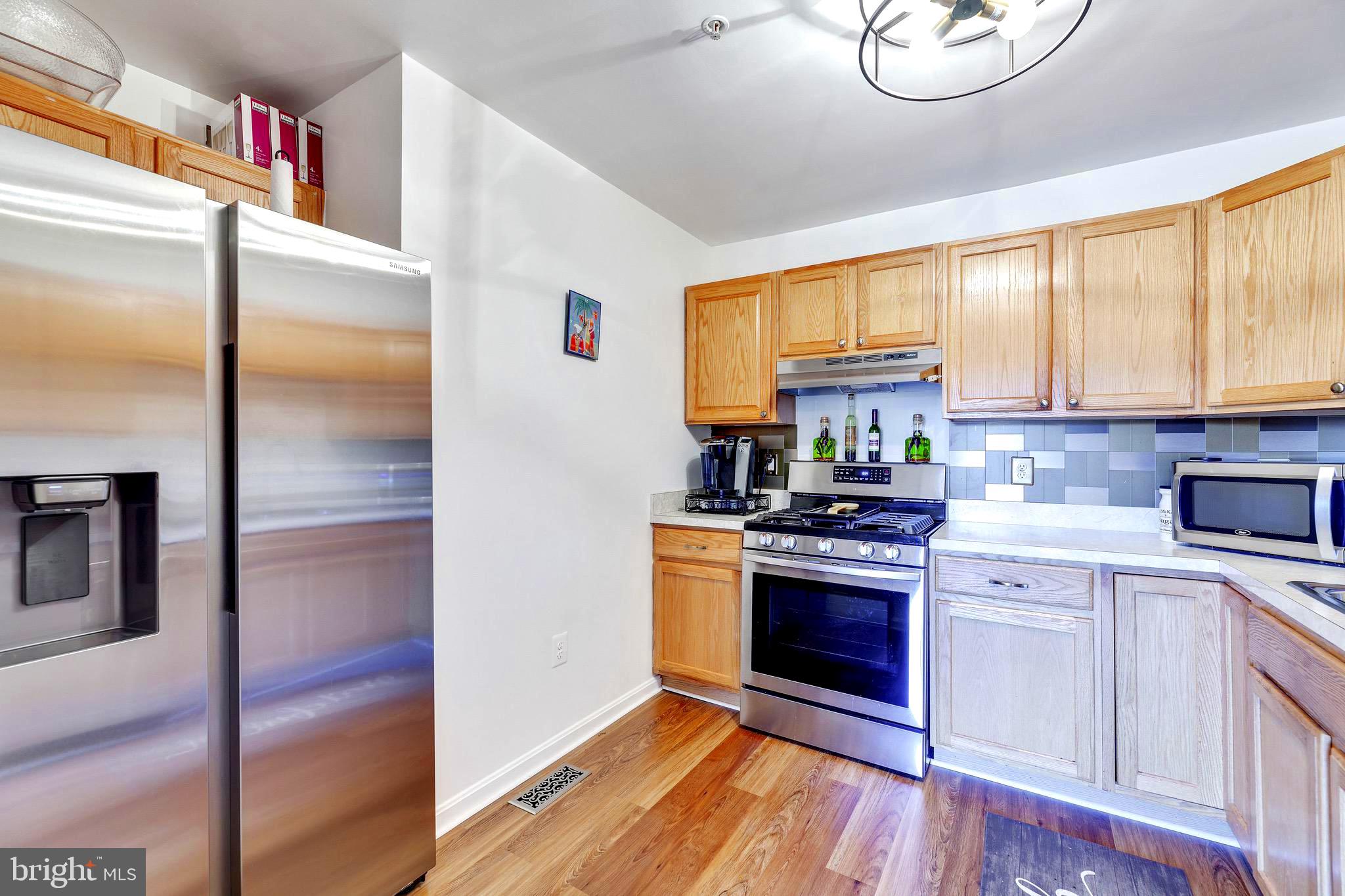 TEMPLE PLAZA - Residential