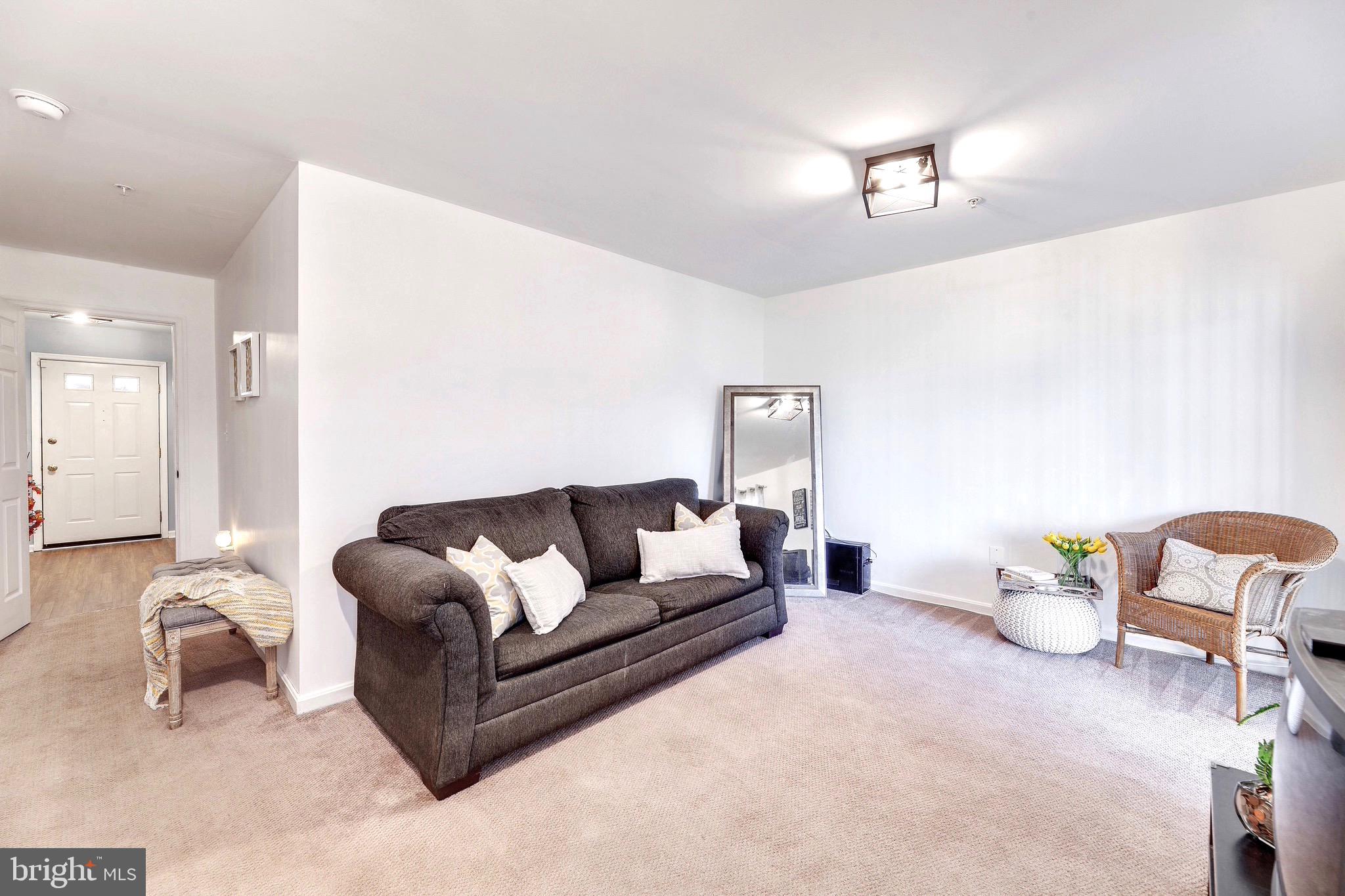 TEMPLE PLAZA - Residential