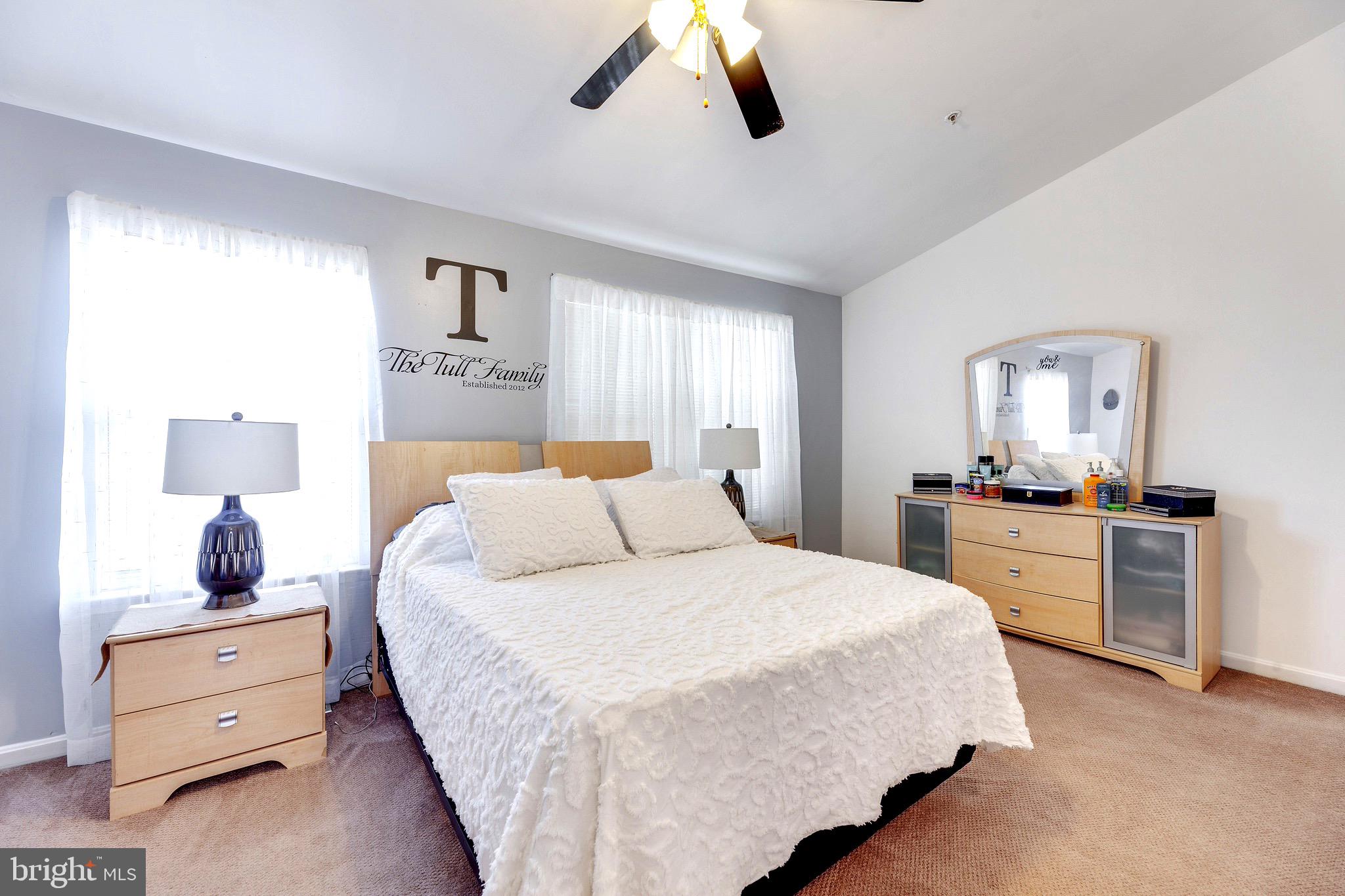 TEMPLE PLAZA - Residential