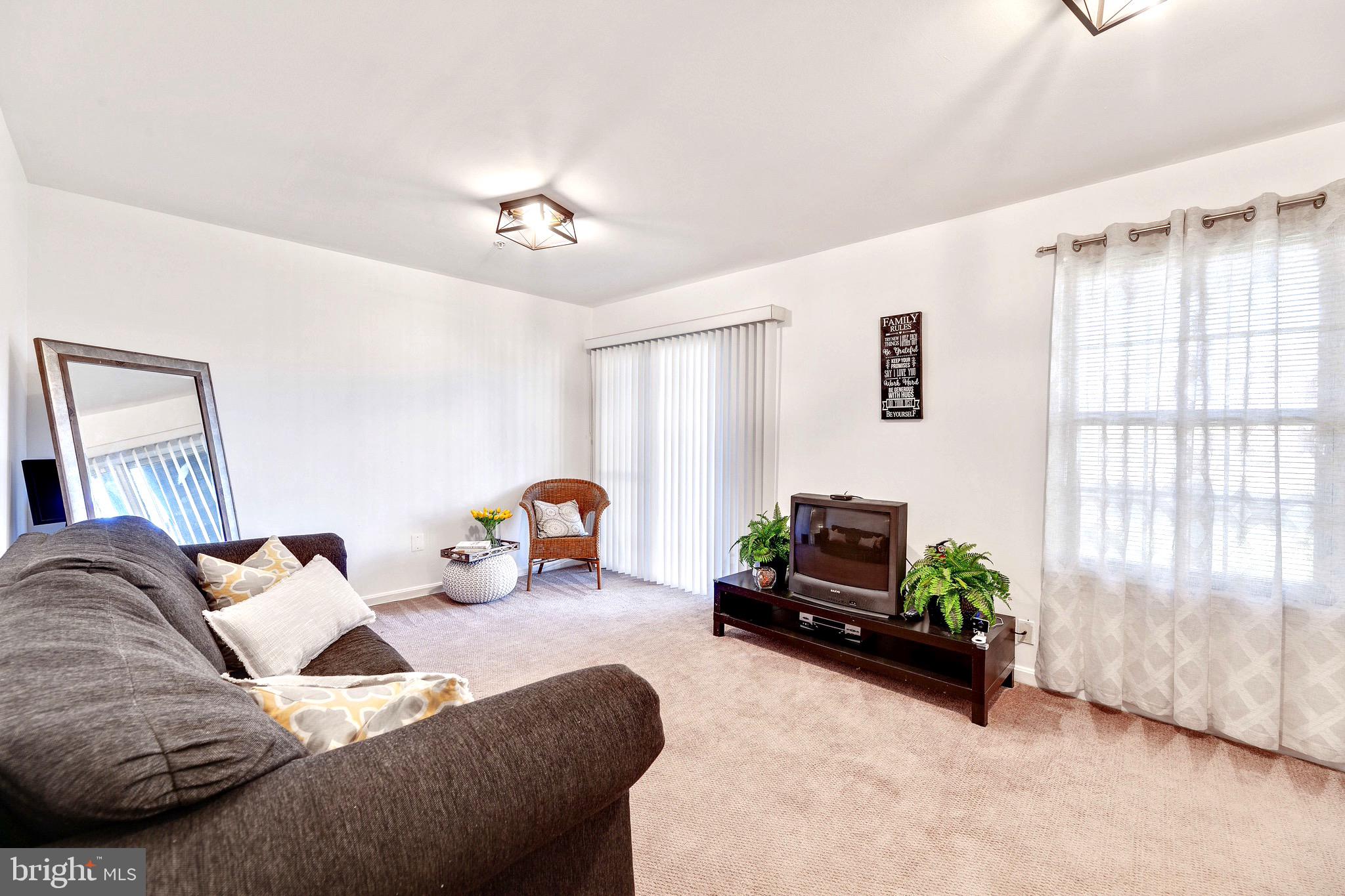 TEMPLE PLAZA - Residential