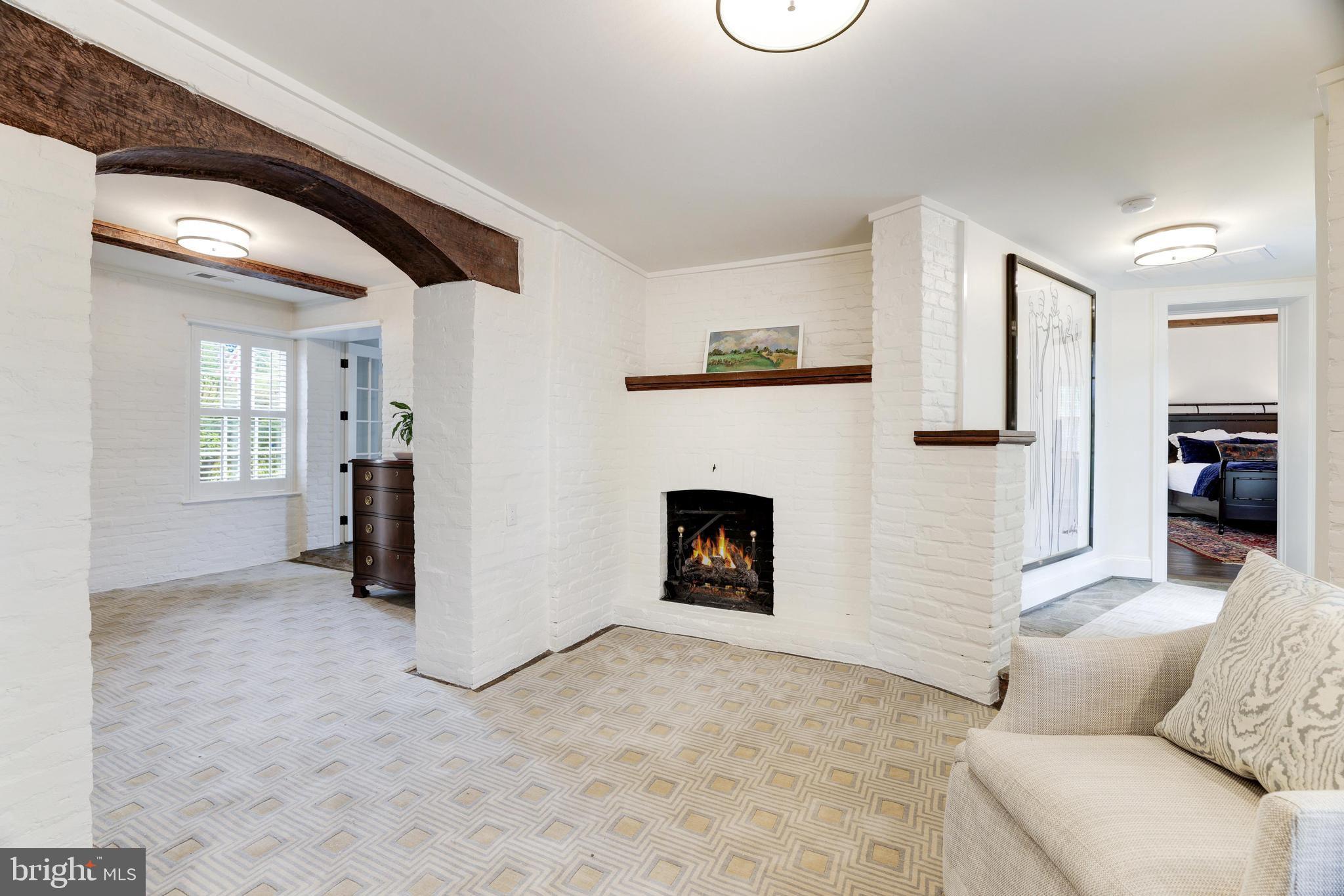 PROSPECT HILL - Residential