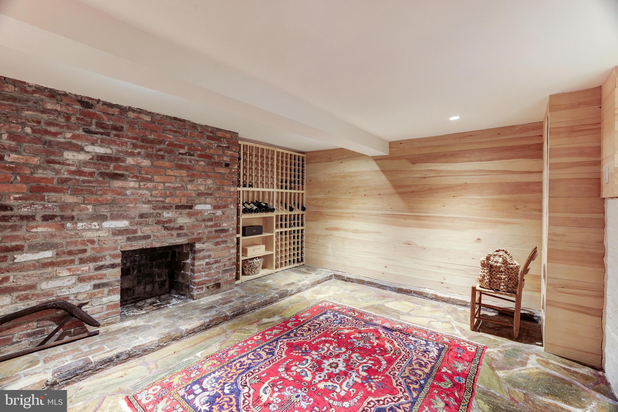 PROSPECT HILL - Residential