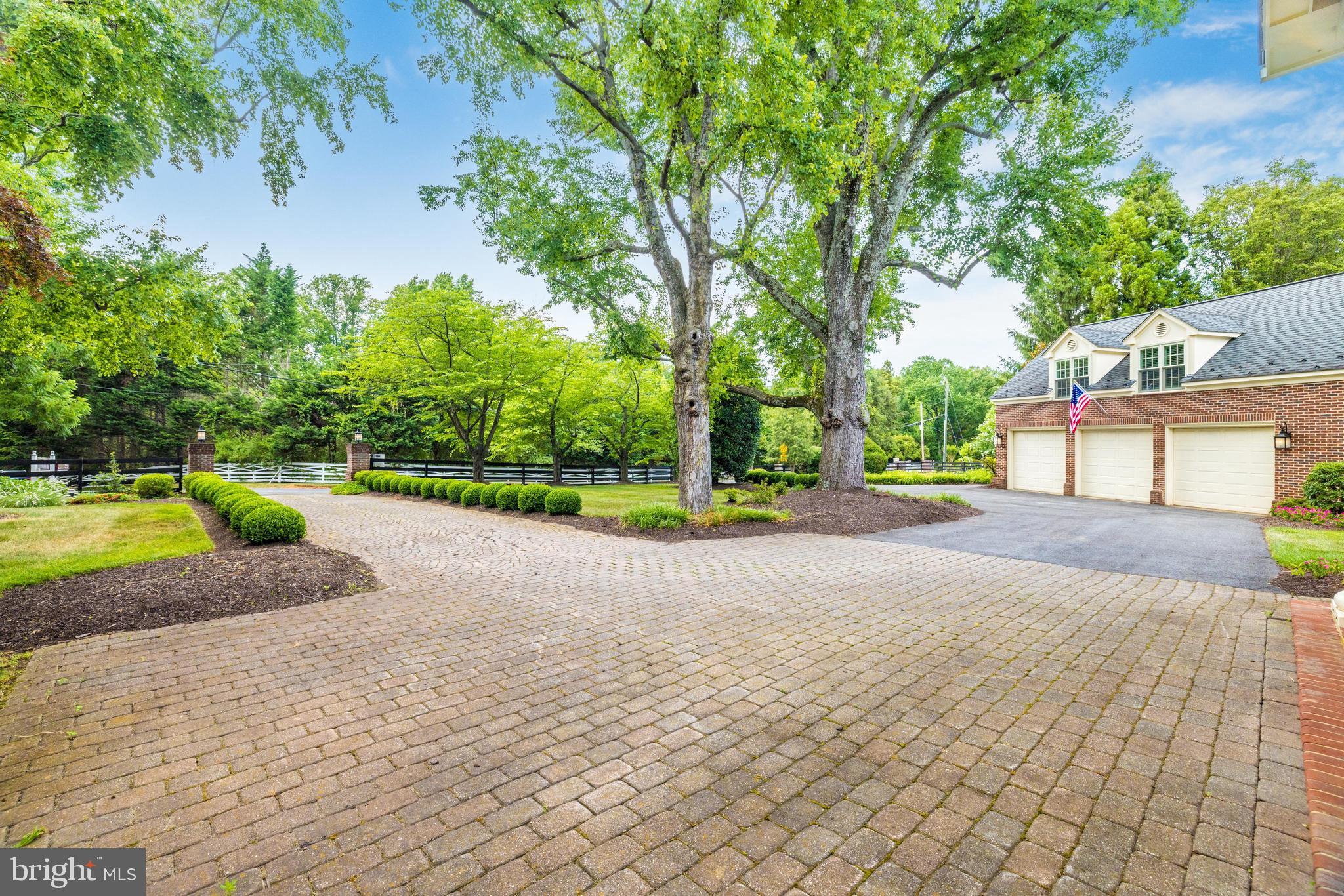 PROSPECT HILL - Residential