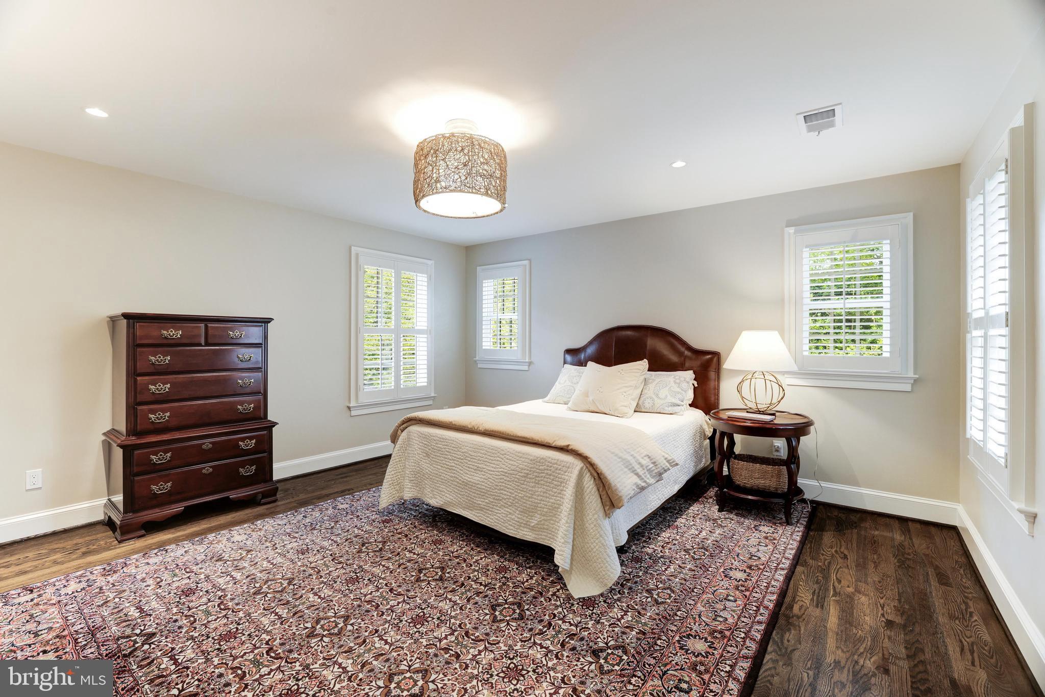 PROSPECT HILL - Residential