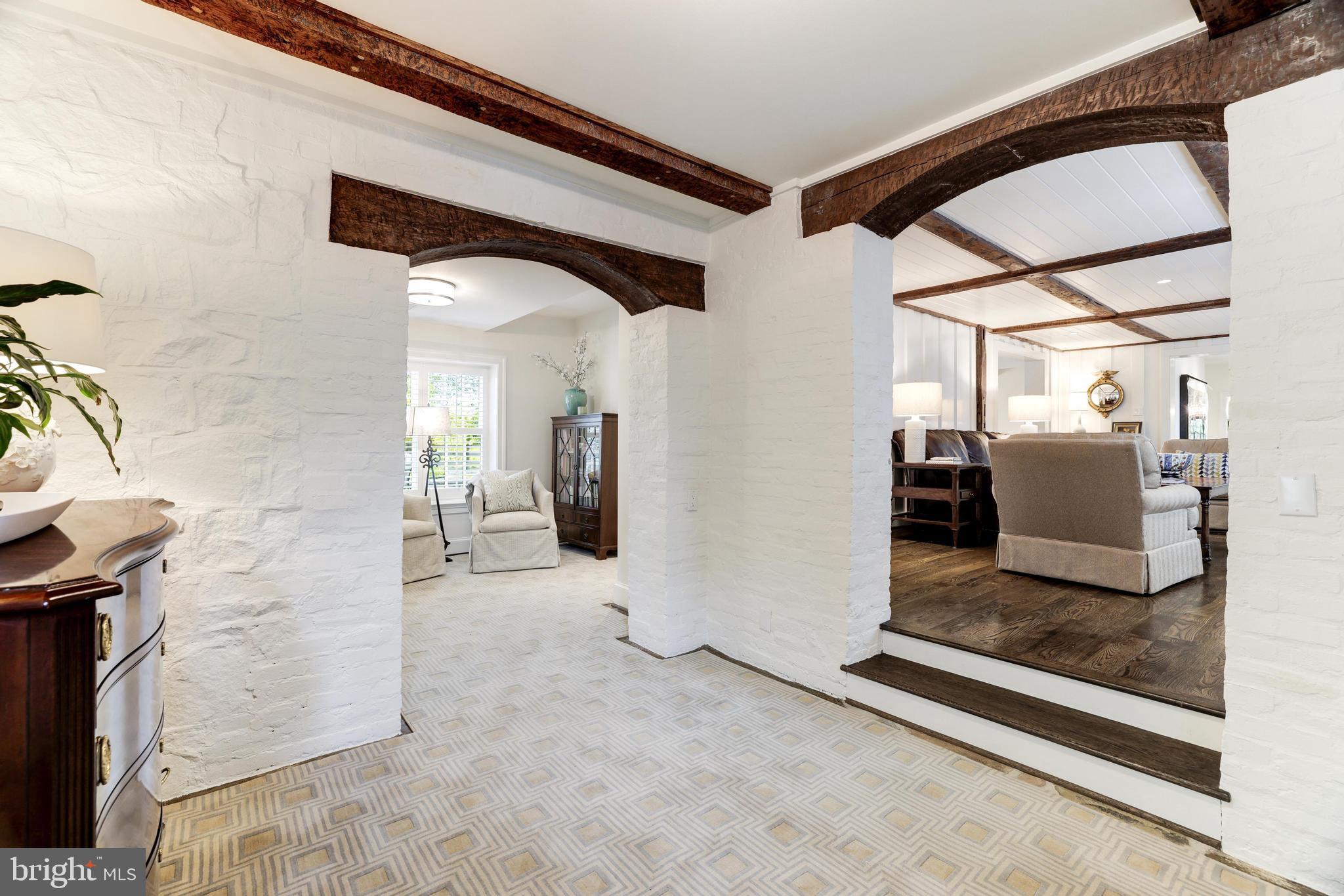 PROSPECT HILL - Residential