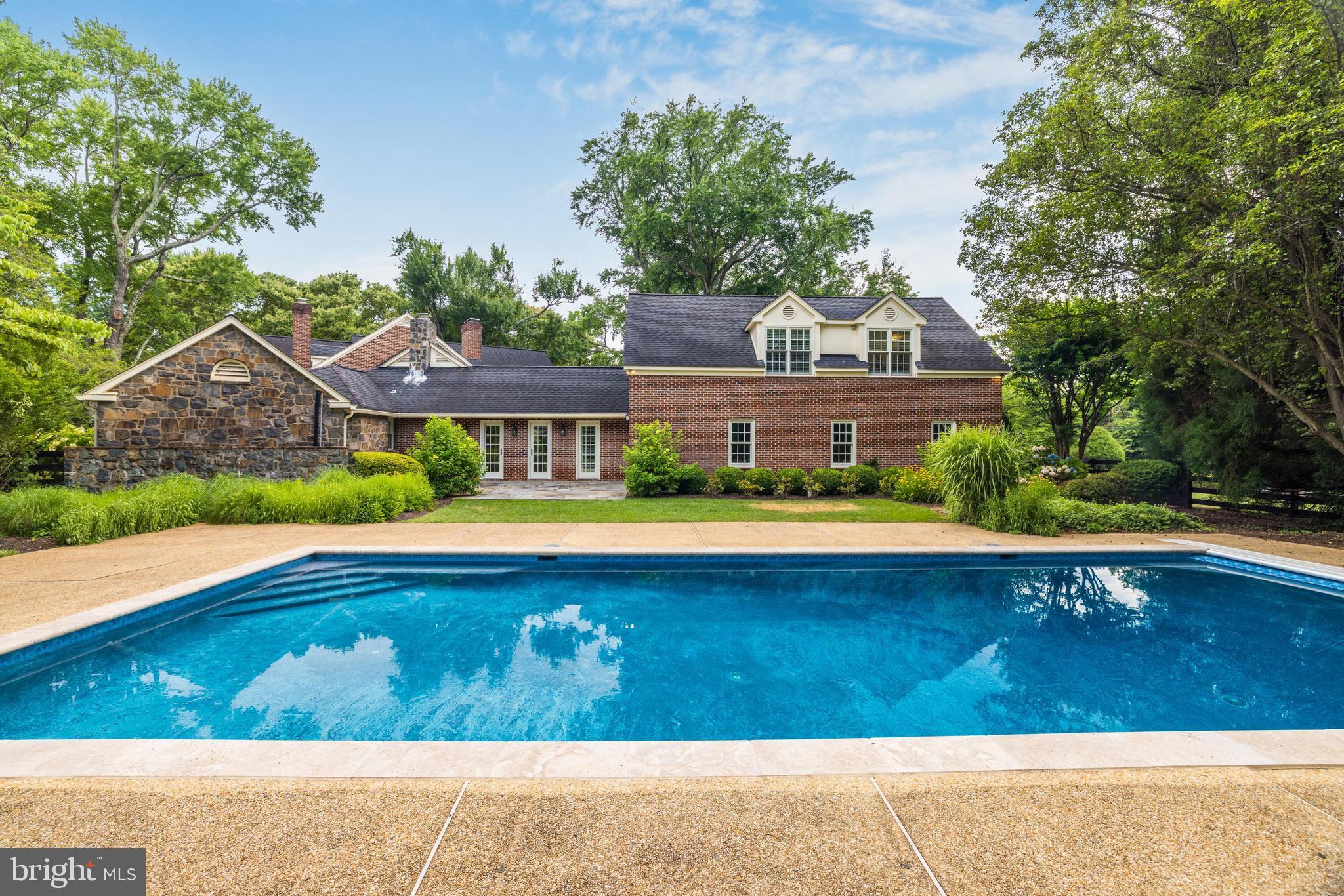 PROSPECT HILL - Residential