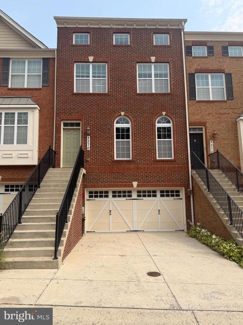 Townhouse For Sale - 2270 Brimstone Place<br/> Anne Arundel County, HANOVER, MD 21076
