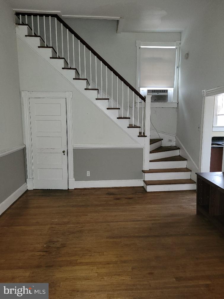 1107 PRINCE EDWARD STREET 5