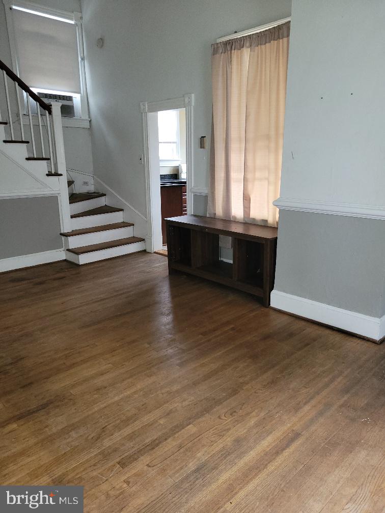 1107 PRINCE EDWARD STREET 5