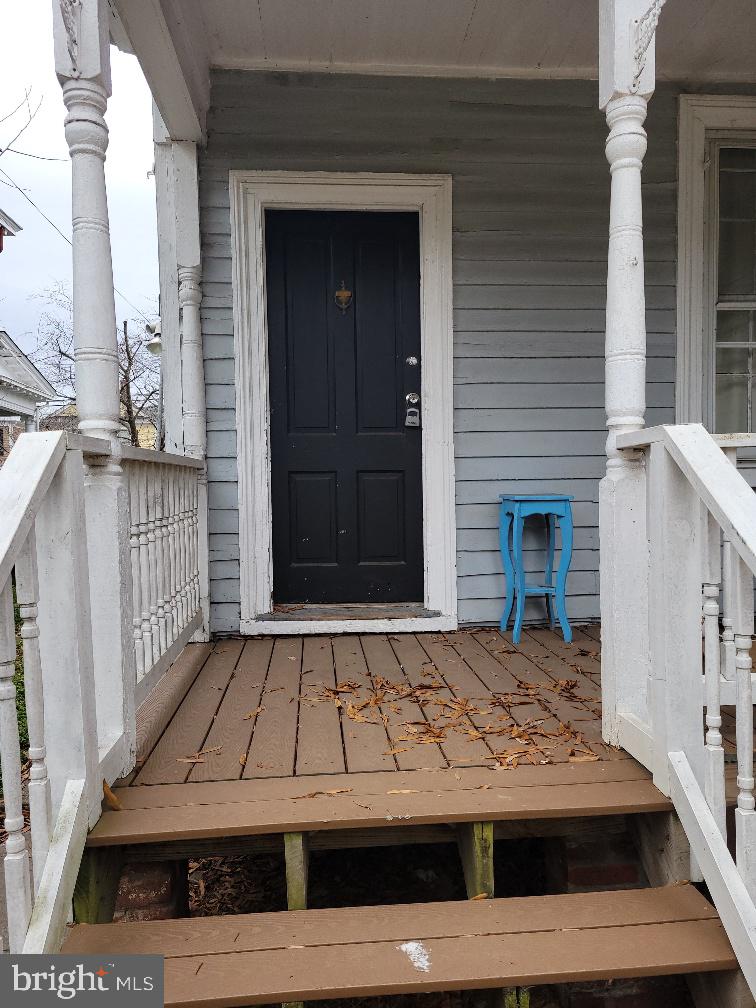 1107 PRINCE EDWARD STREET 5