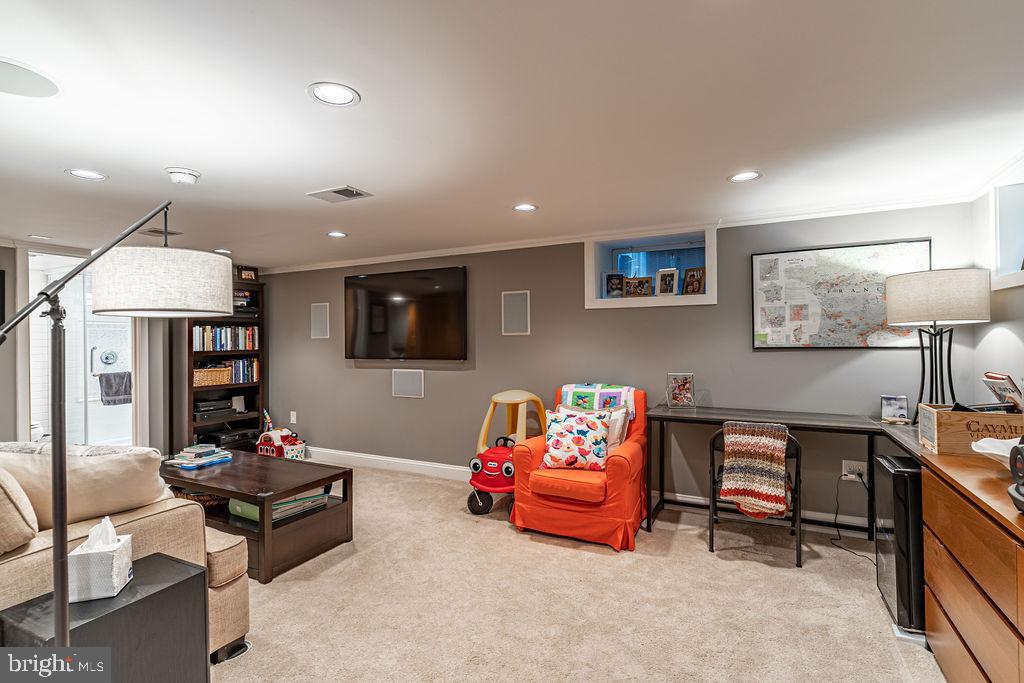 WESTOVER - Residential Lease