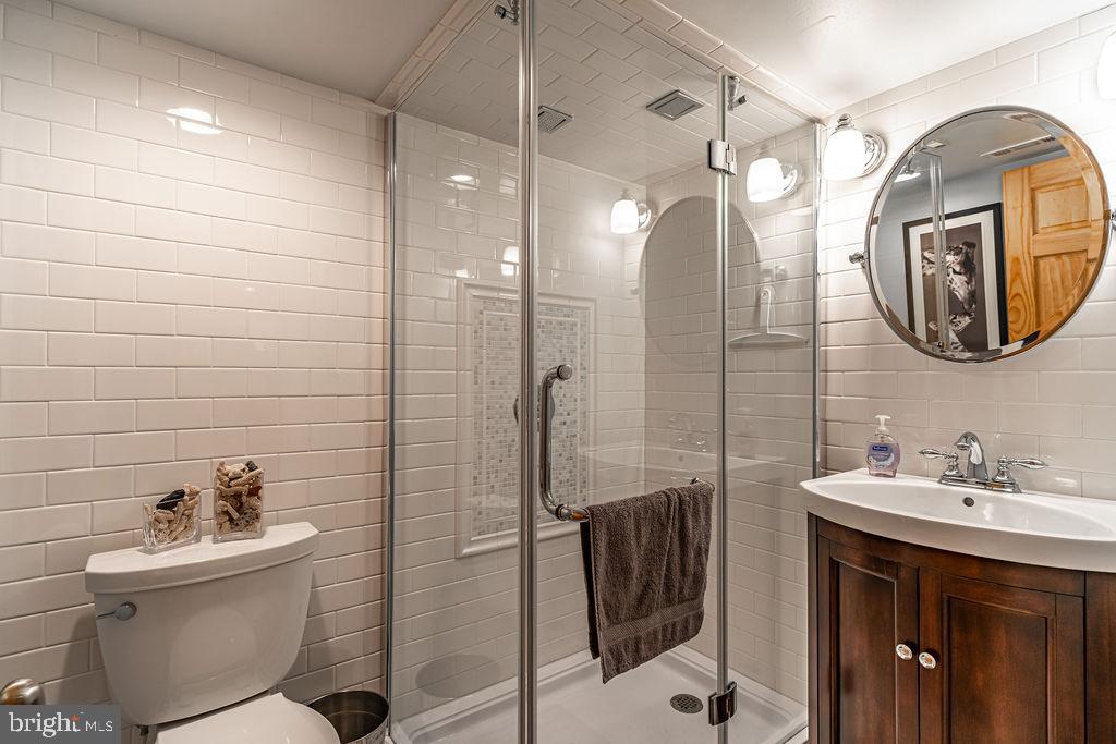 WESTOVER - Residential Lease