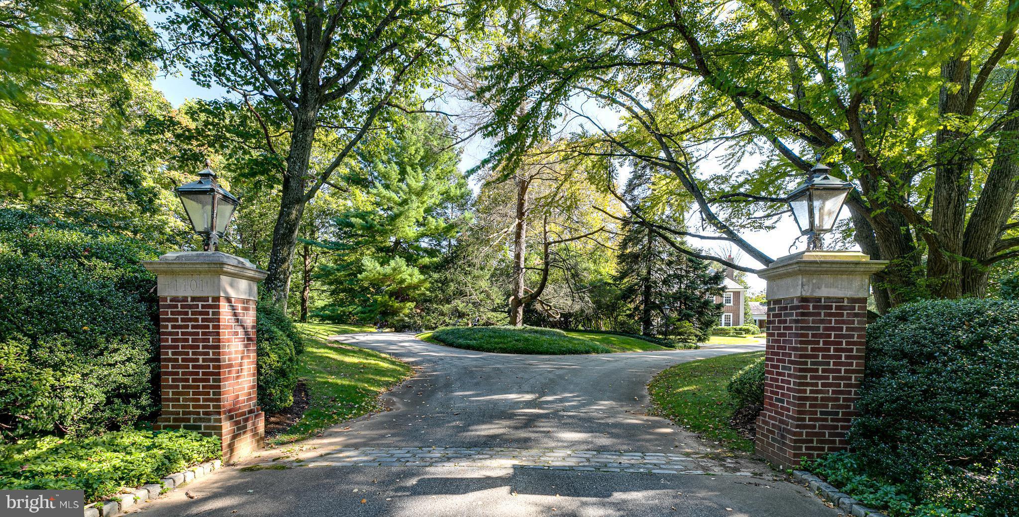 BRYN MAWR - Residential