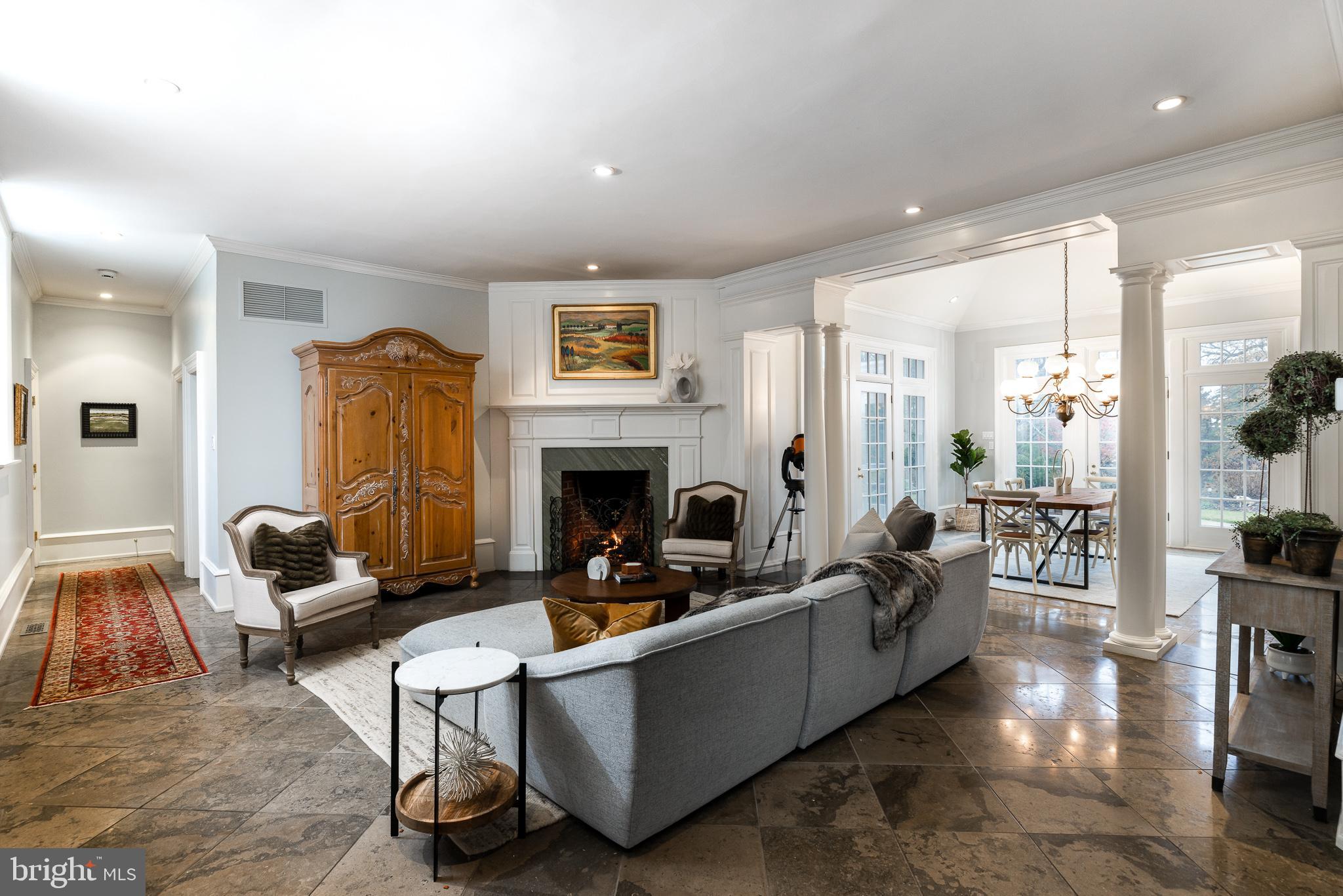 BRYN MAWR - Residential