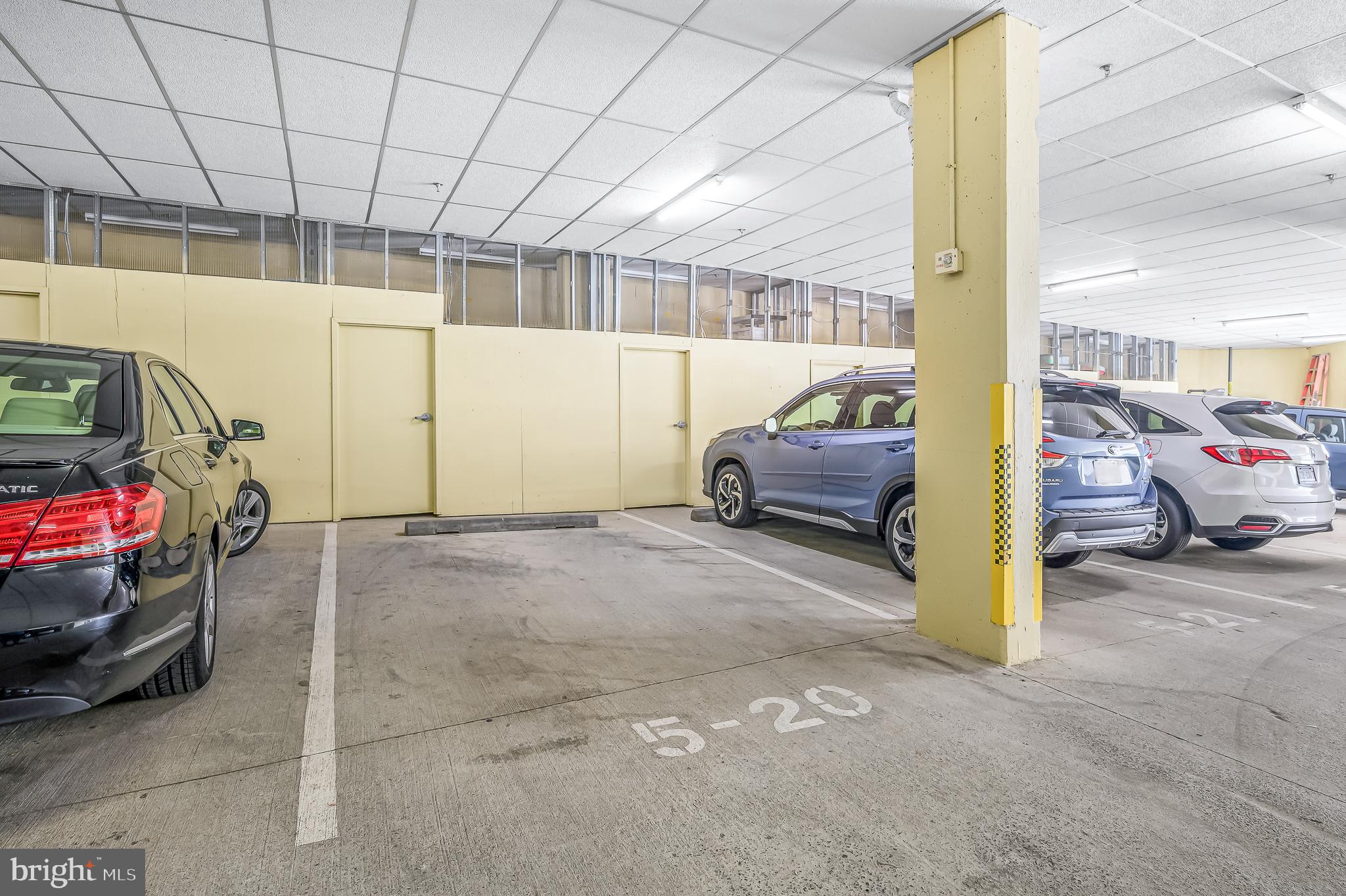 MAGNOLIAS AT LANSDOWNE WOODS - Residential