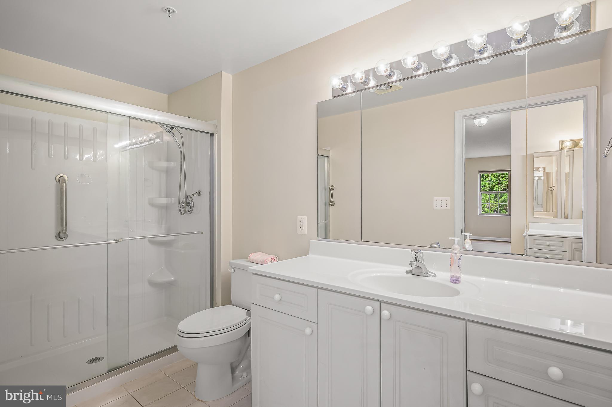 MAGNOLIAS AT LANSDOWNE WOODS - Residential