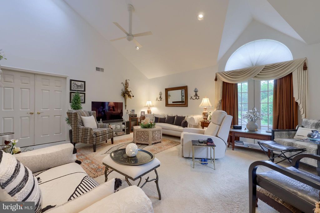 Photo of 128 Greenview Drive, LANCASTER, PA 17601 (MLS # PALA2087196)