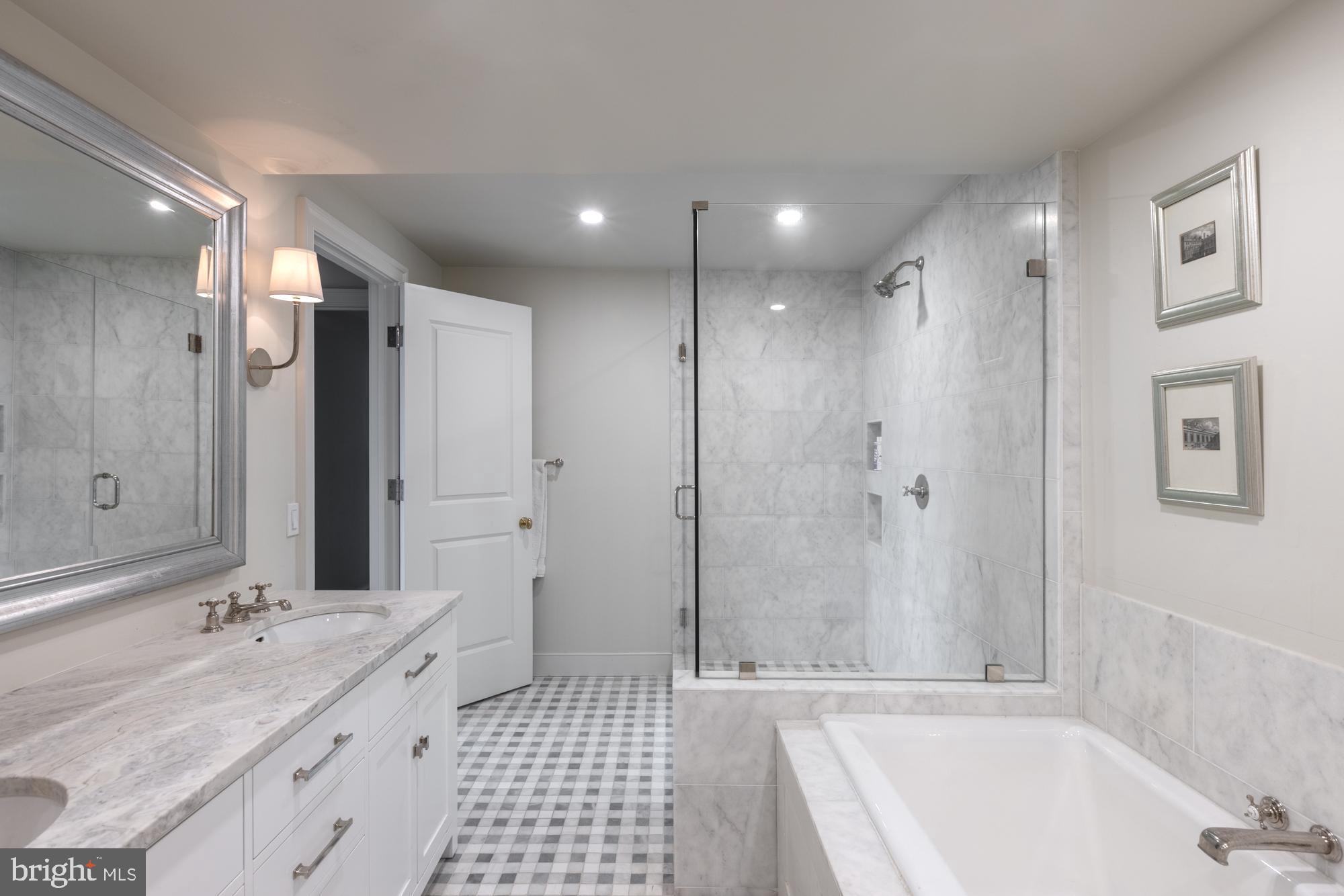 WATERGATE - Residential