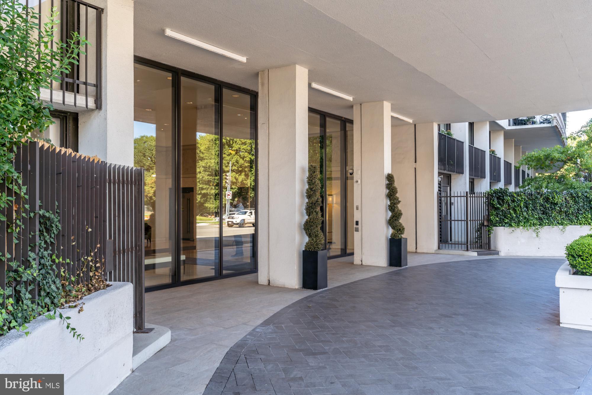 WATERGATE - Residential