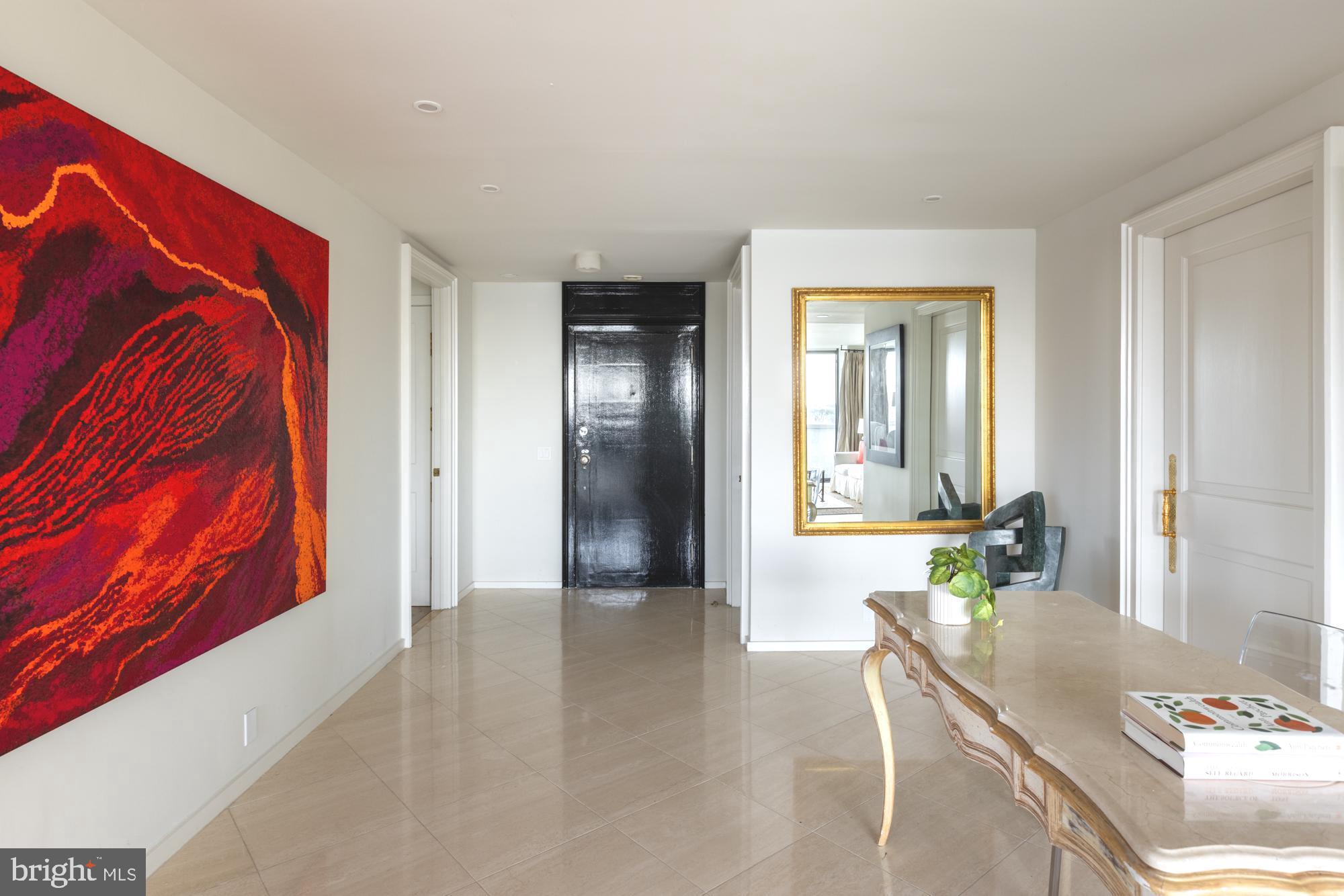 WATERGATE - Residential