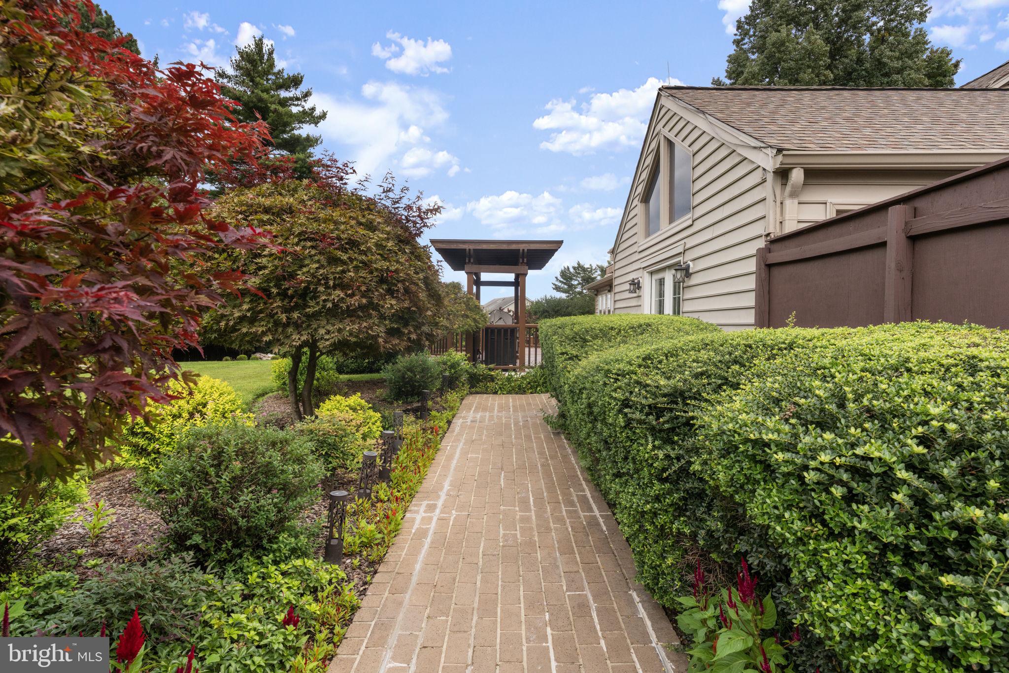 SADDLEBROOK ESTATES - Residential