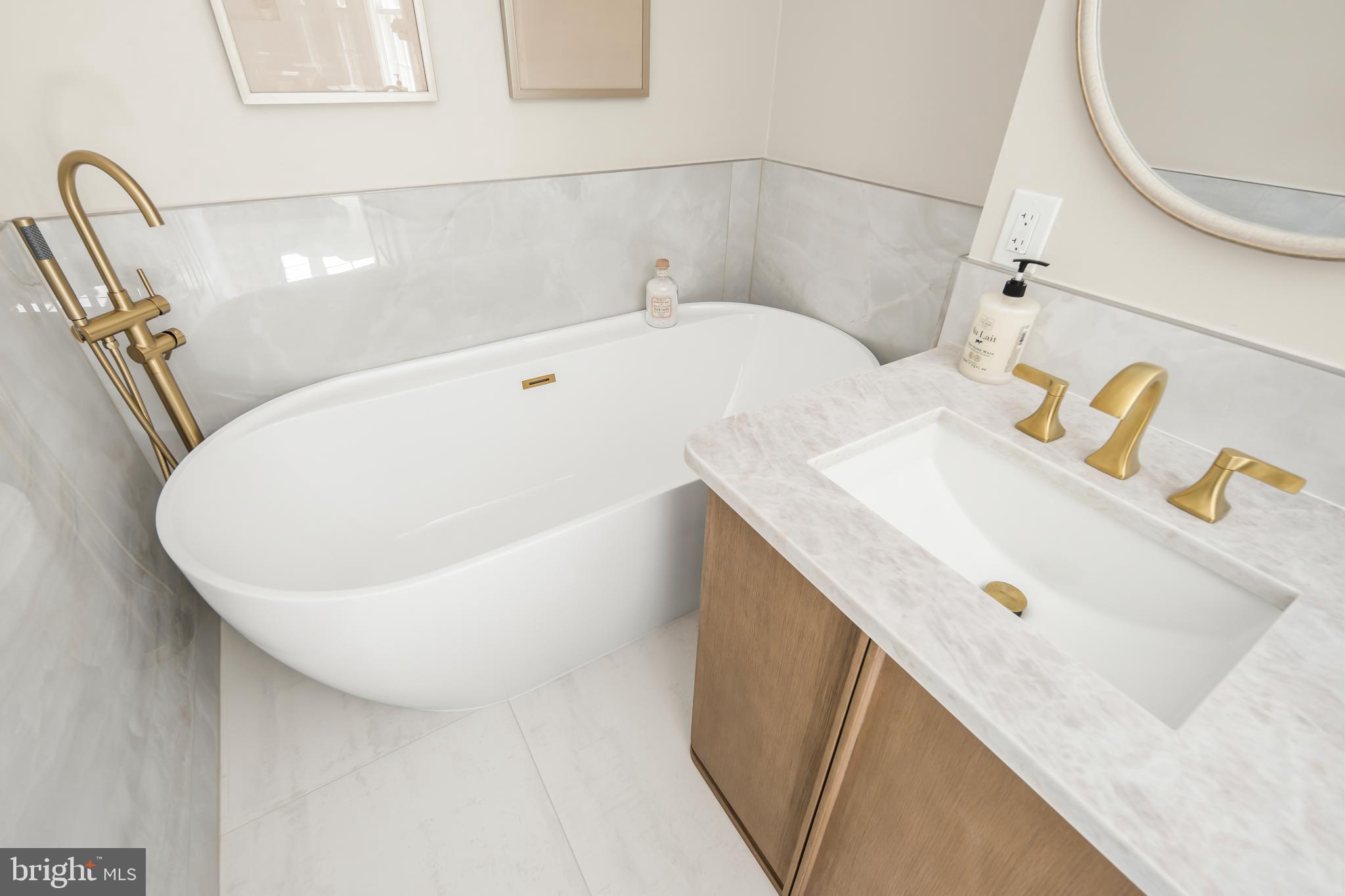 SADDLEBROOK ESTATES - Residential