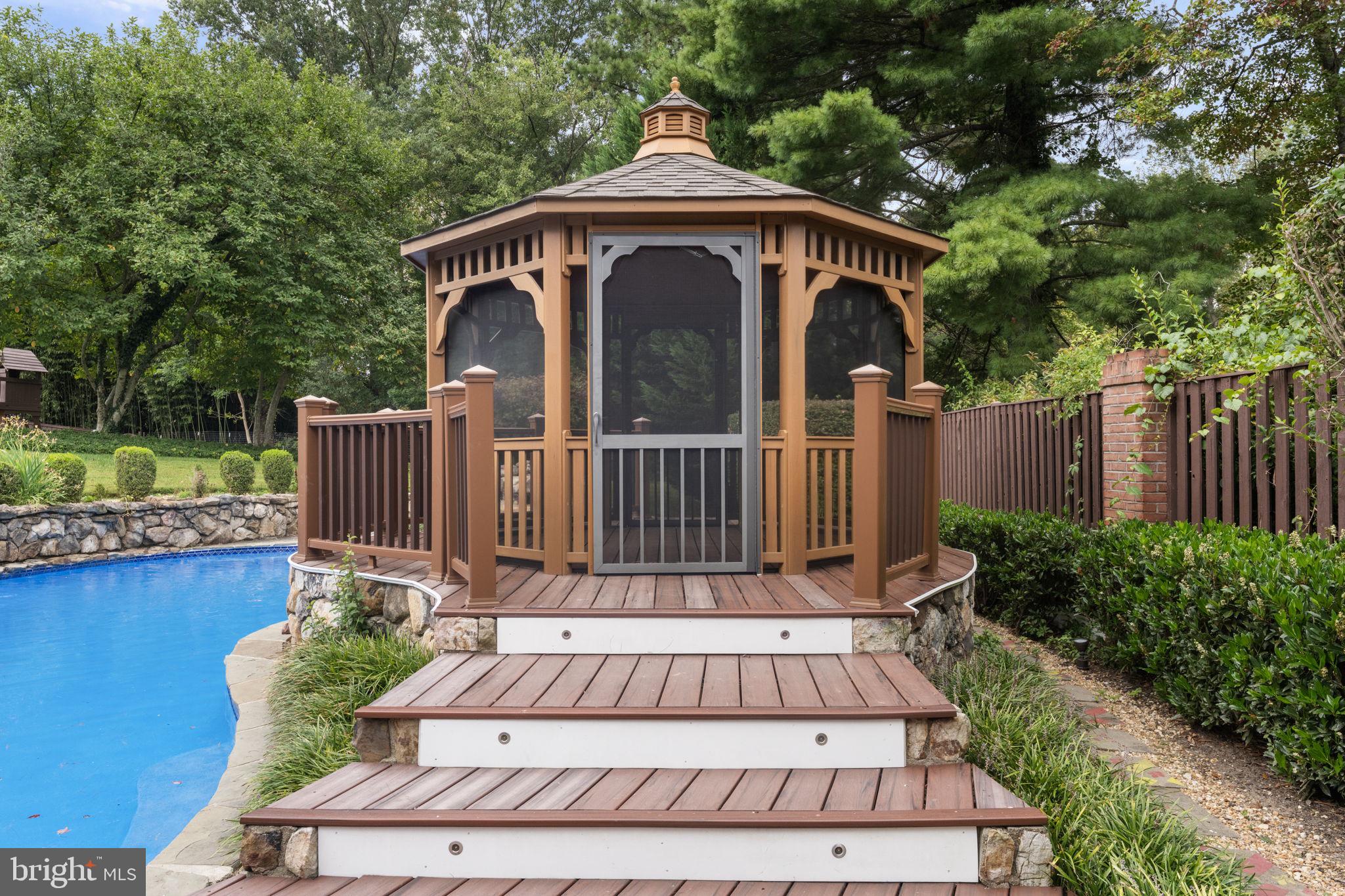 SADDLEBROOK ESTATES - Residential