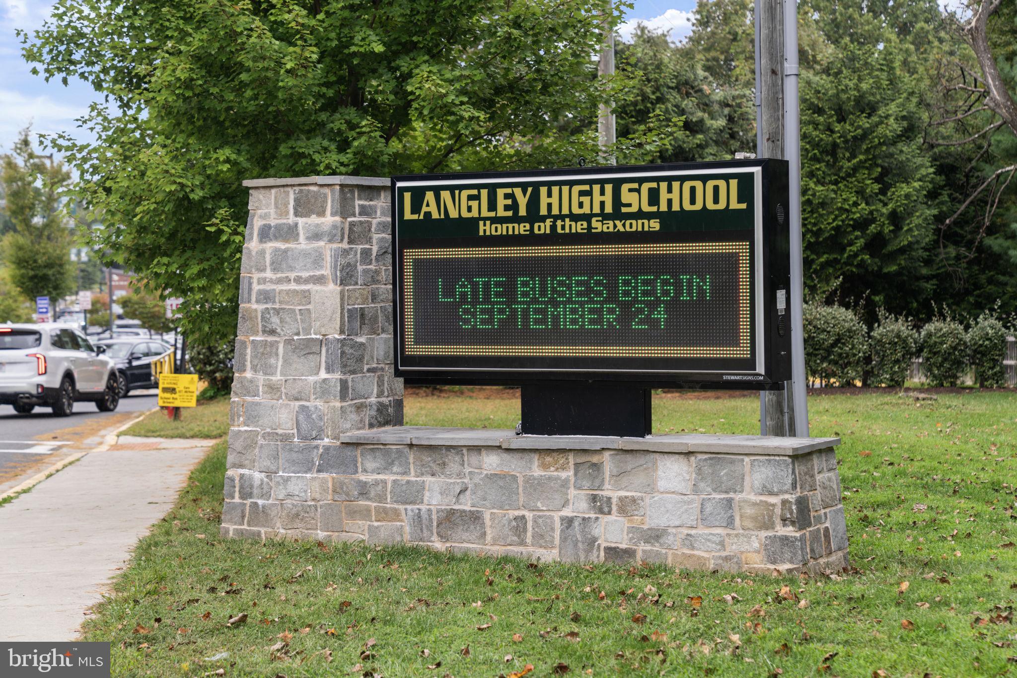 SADDLEBROOK ESTATES - Residential