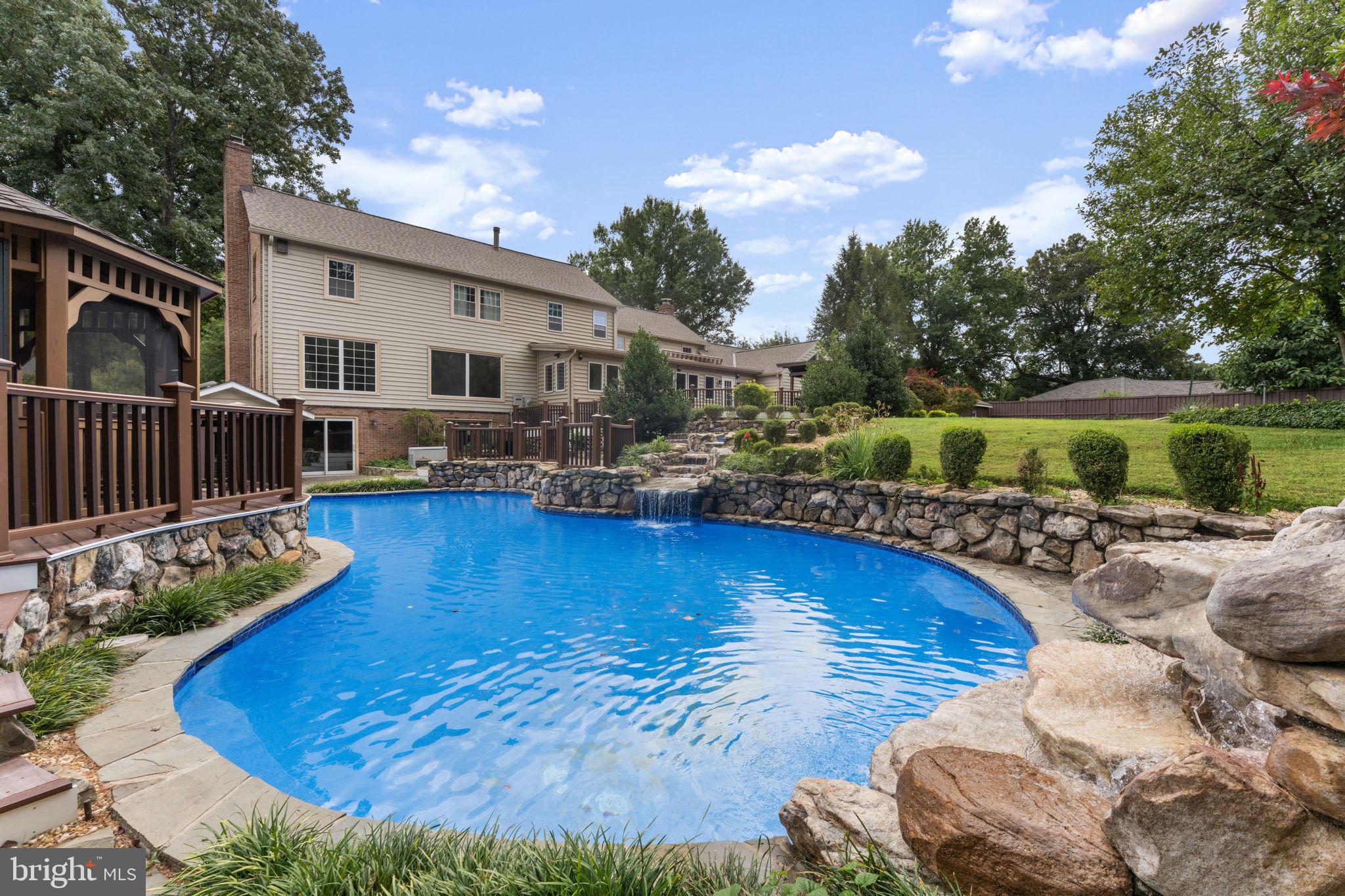 SADDLEBROOK ESTATES - Residential