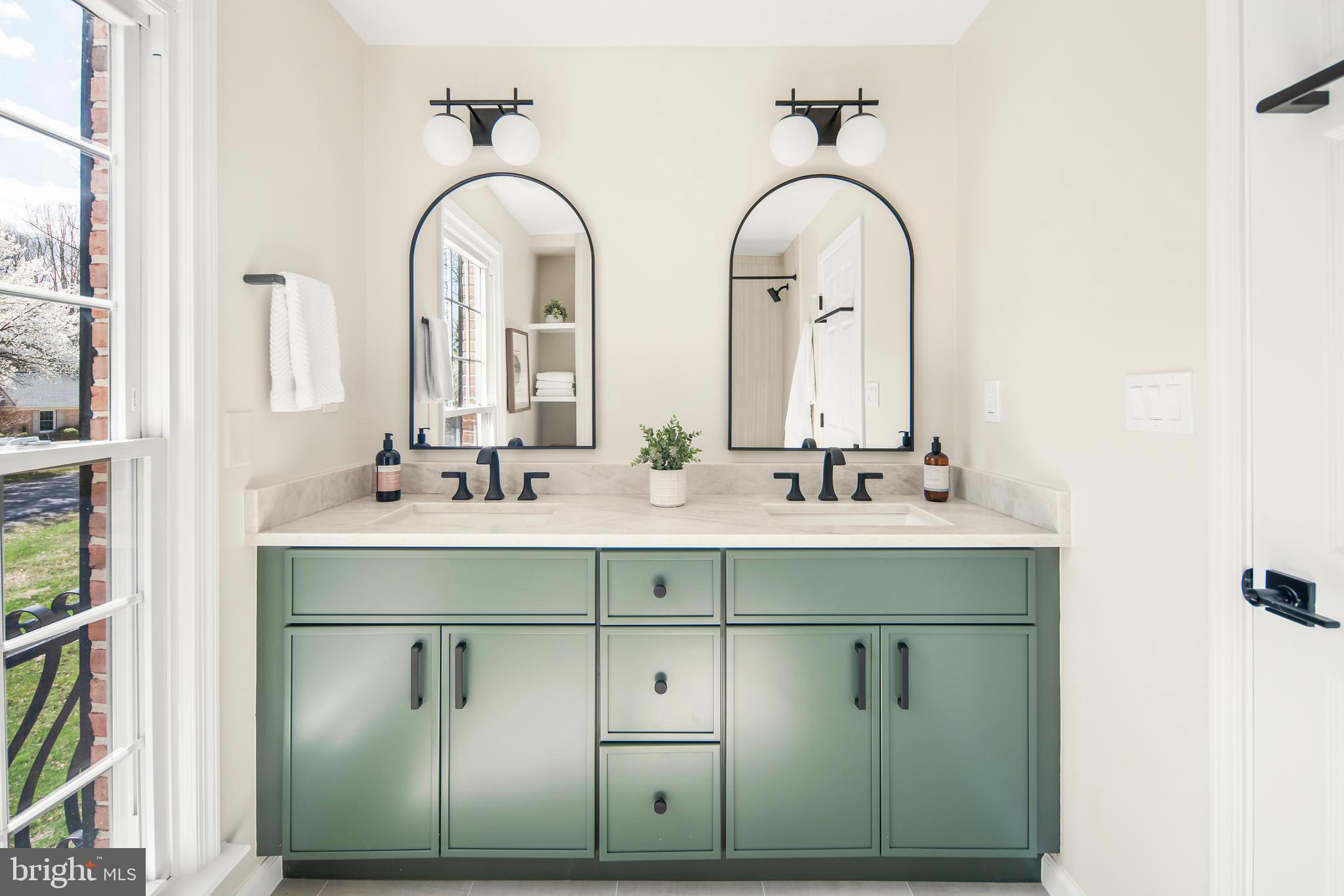 SADDLEBROOK ESTATES - Residential