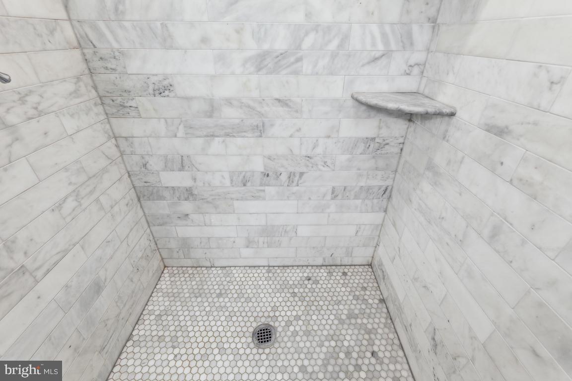 STRATFORD ON THE POTOMAC - Residential