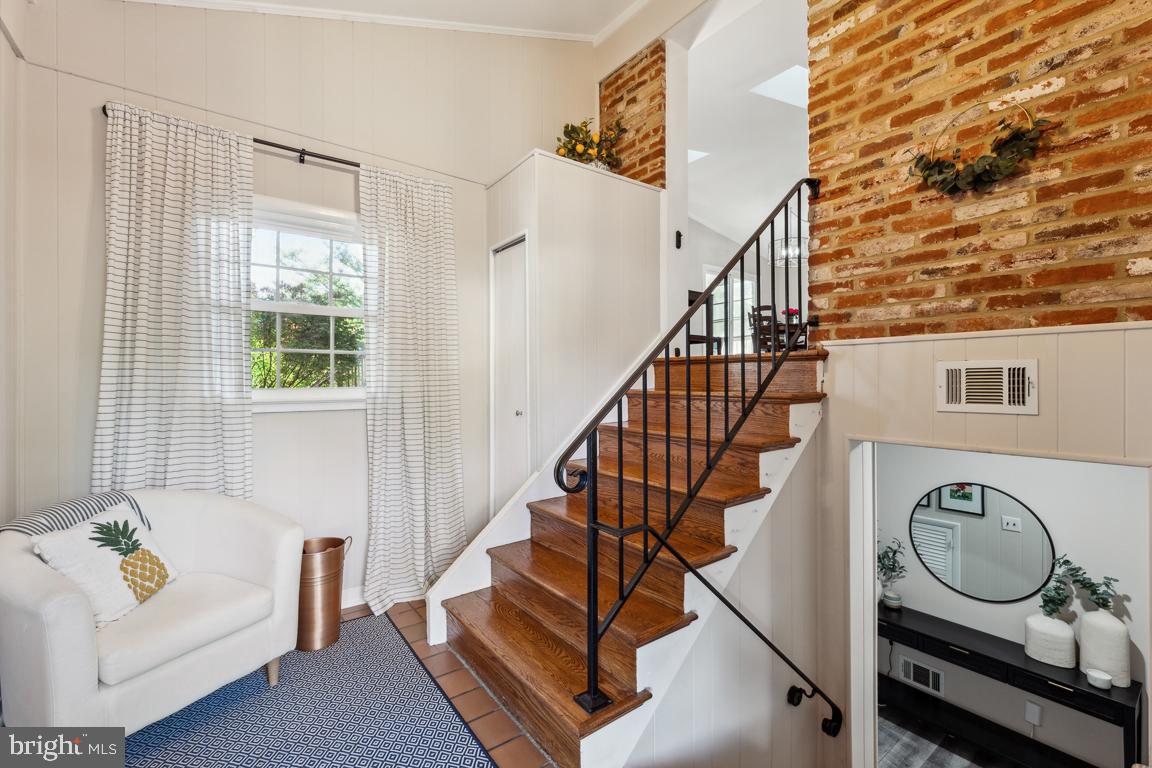 STRATFORD ON THE POTOMAC - Residential