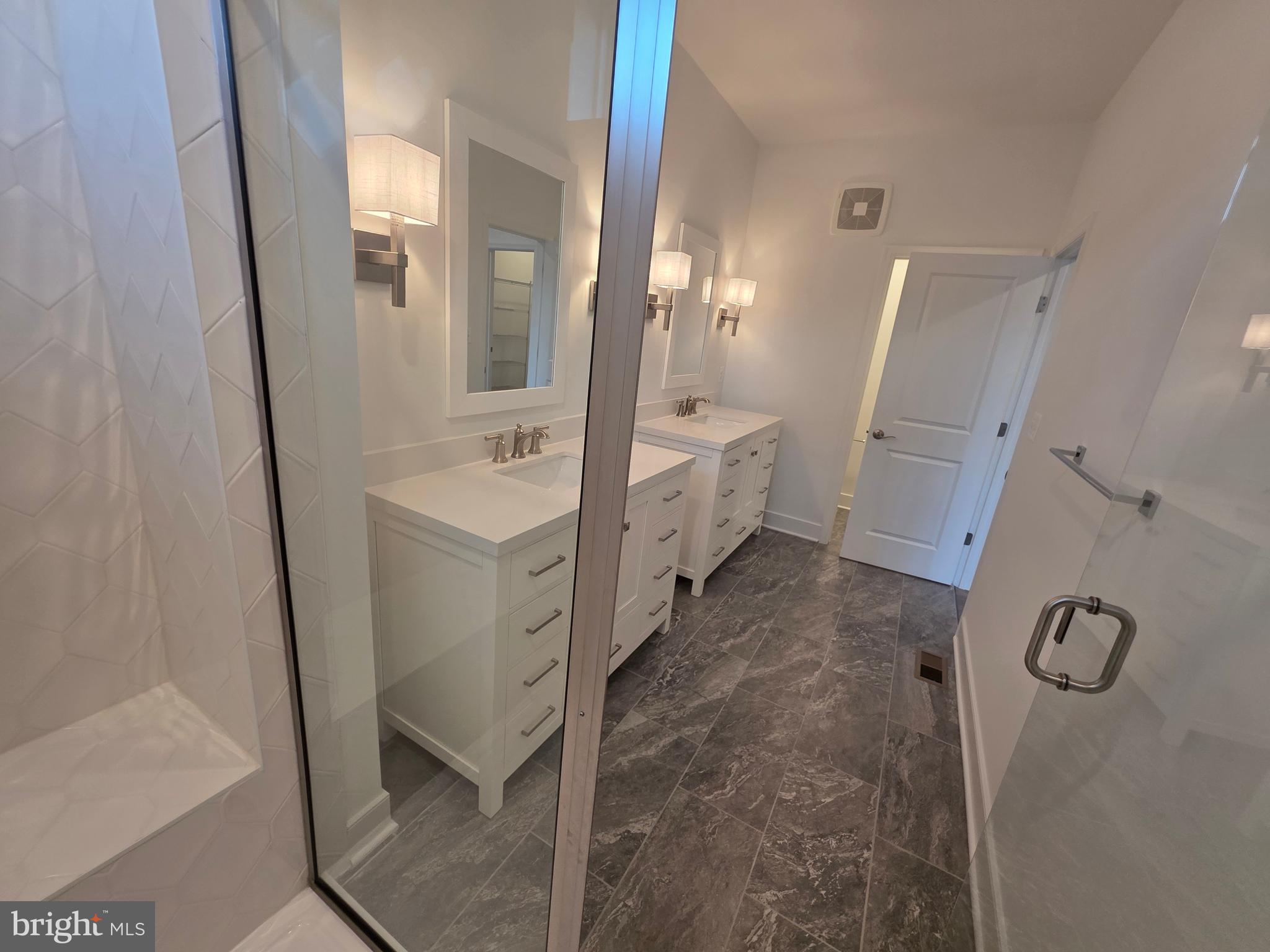 LOCKE LANDING - Residential