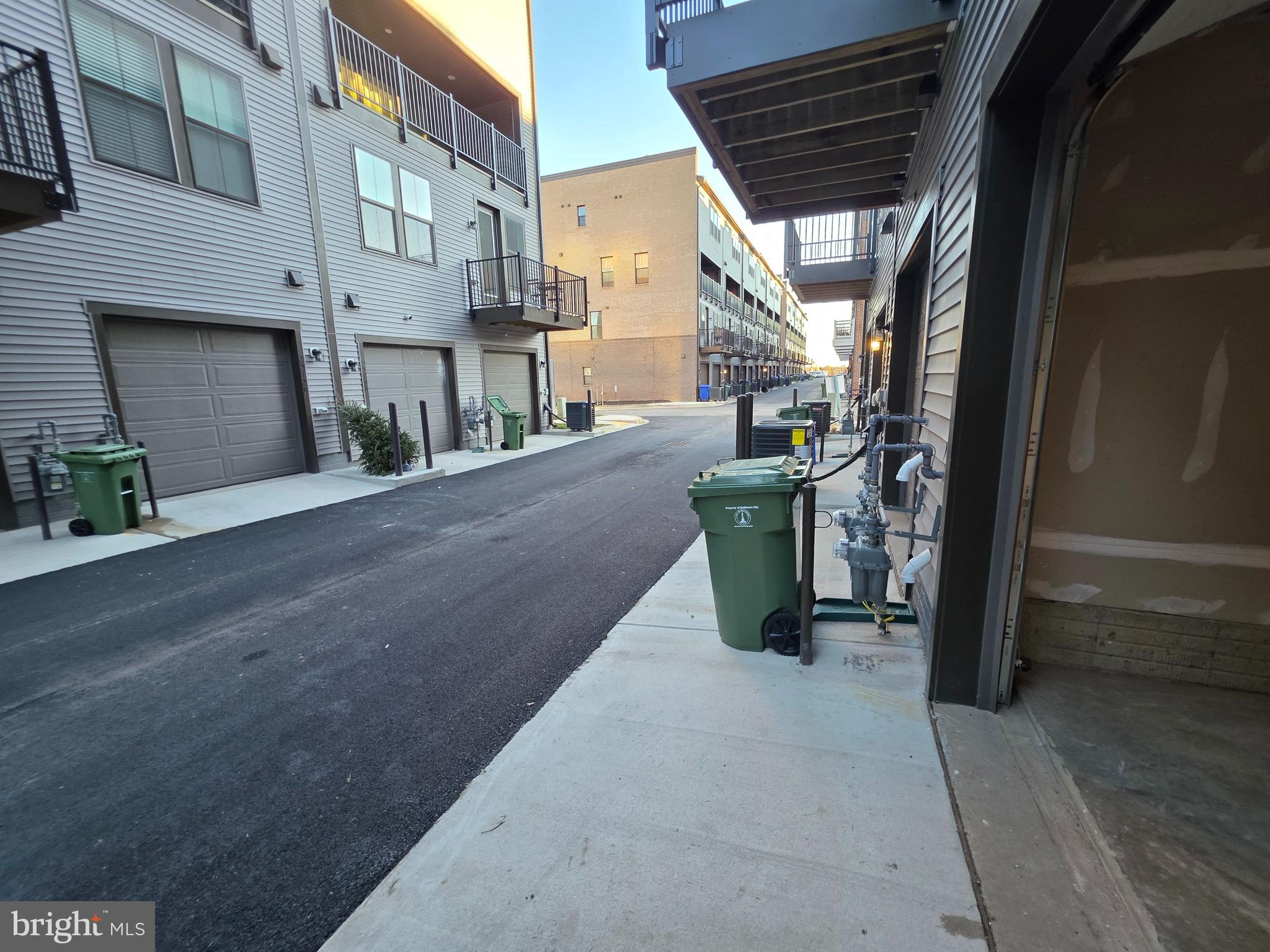 LOCKE LANDING - Residential