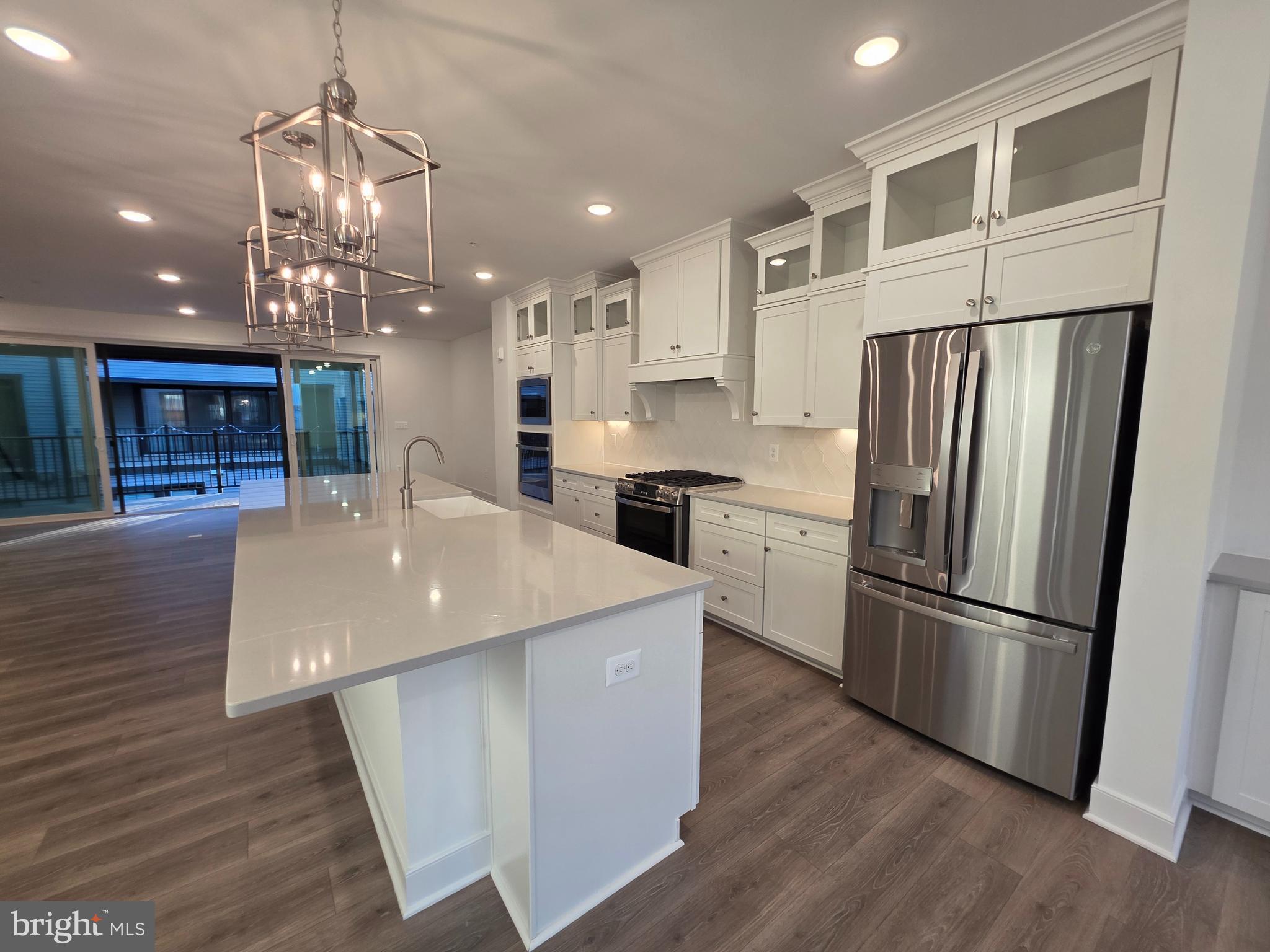 LOCKE LANDING - Residential