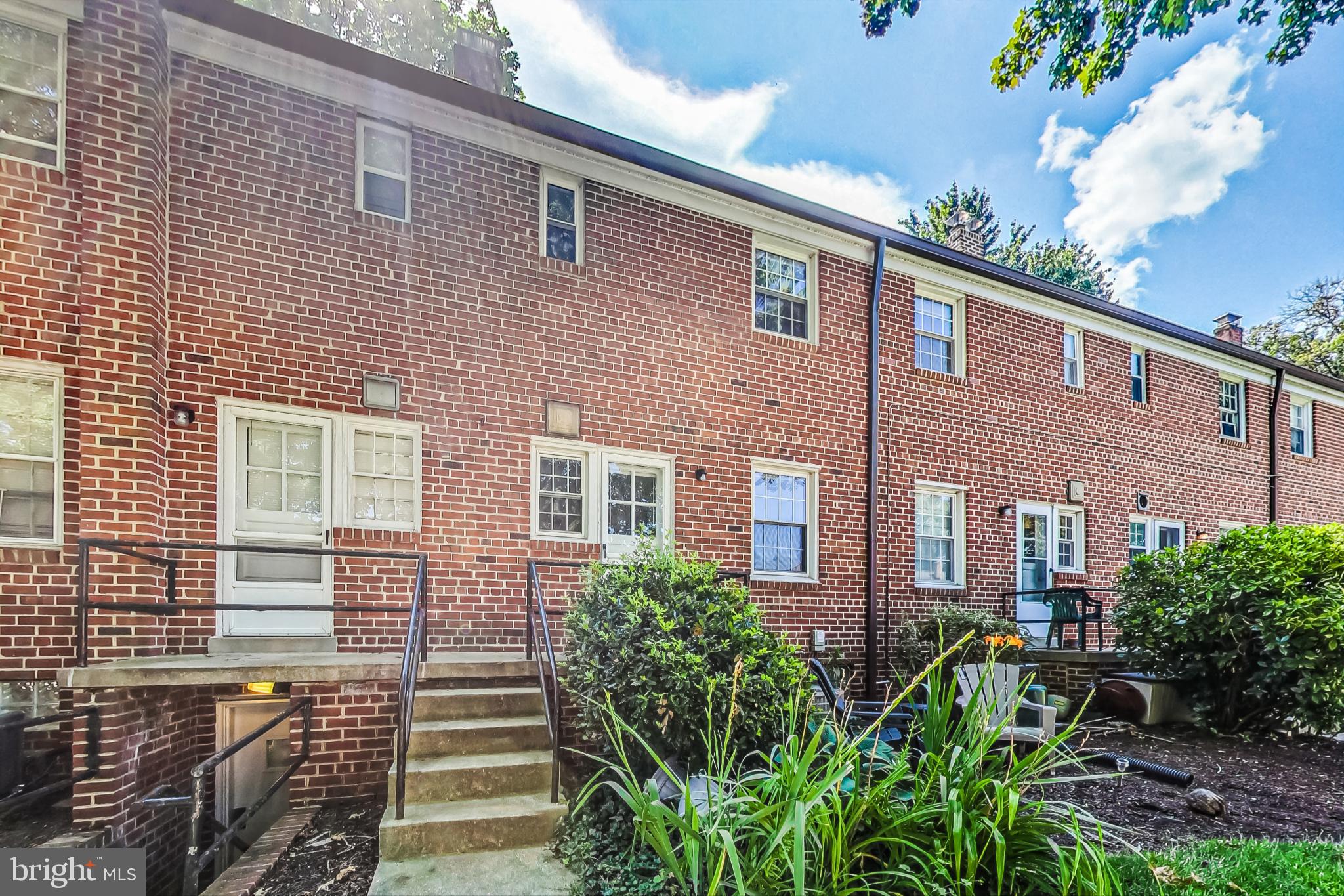 CHEVY CHASE CREST - Residential Lease