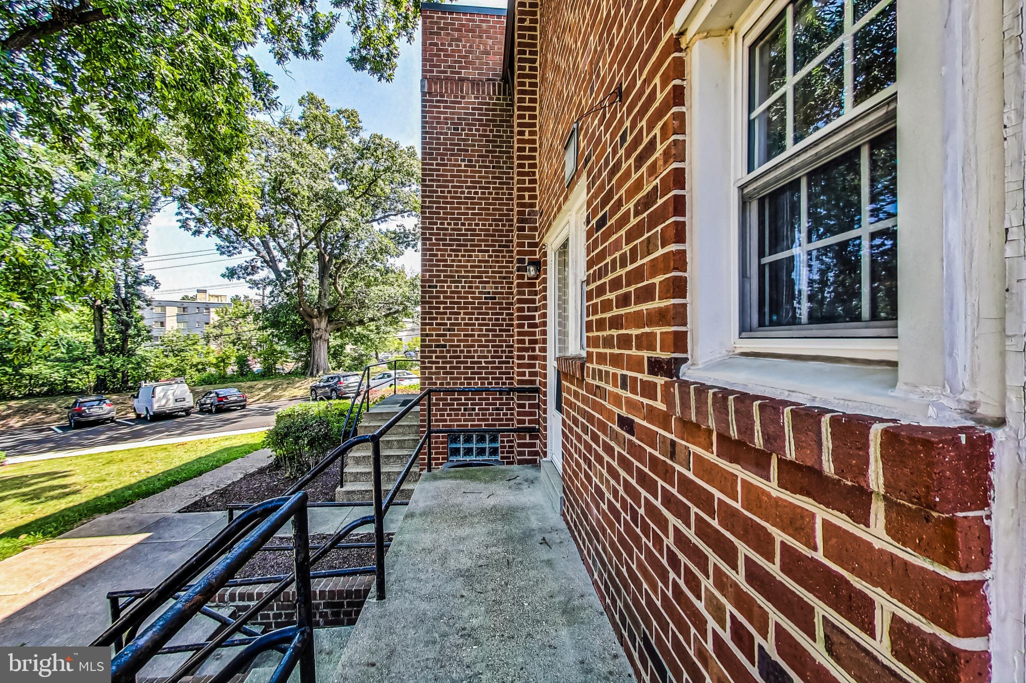 CHEVY CHASE CREST - Residential Lease