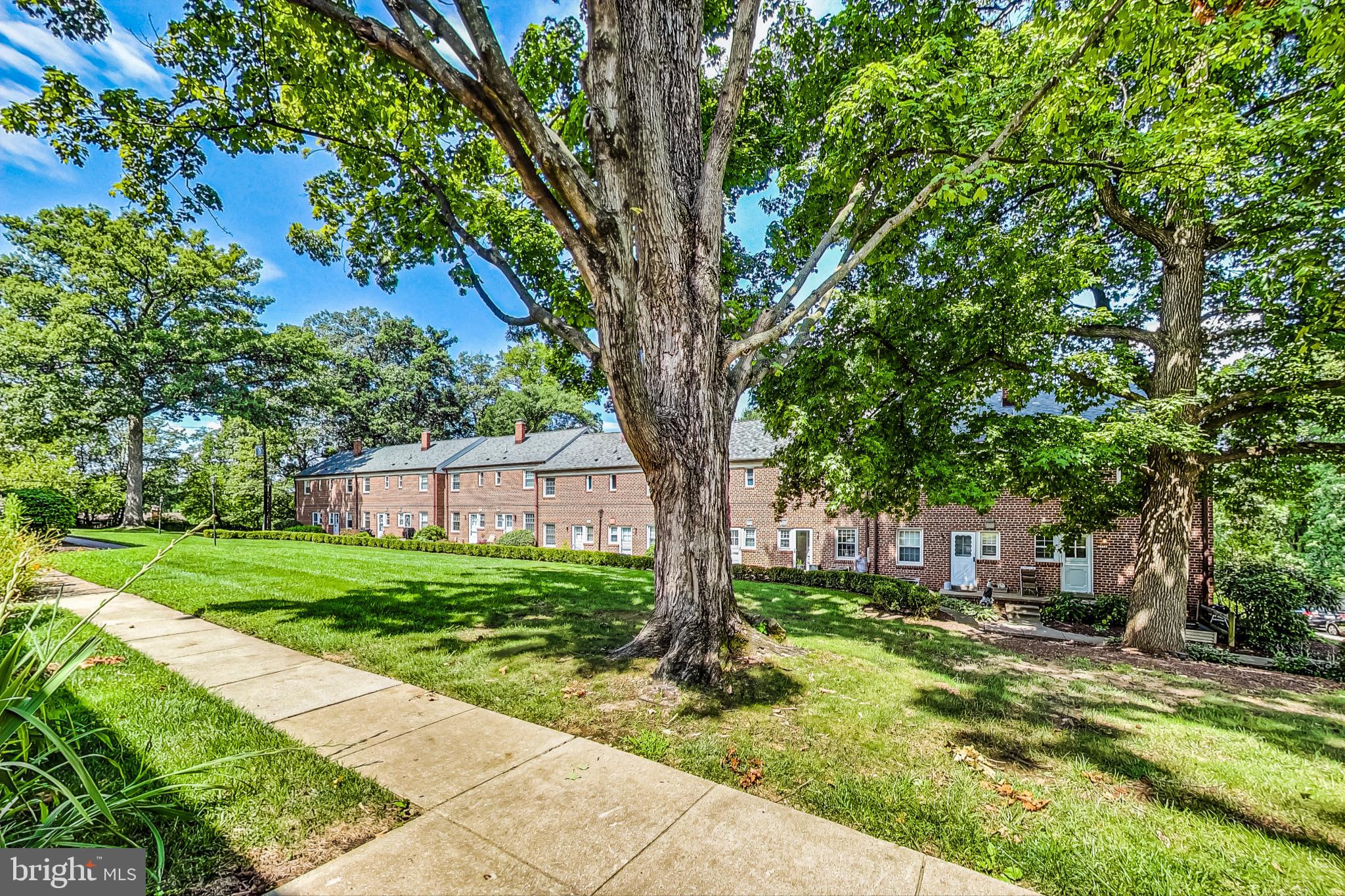 CHEVY CHASE CREST - Residential Lease