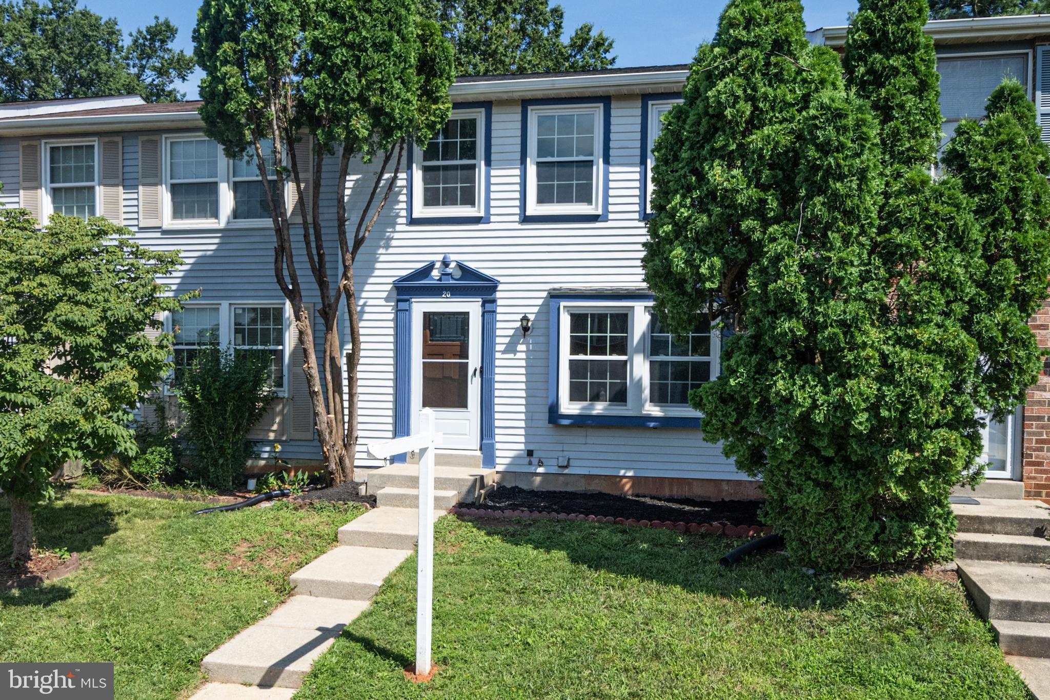 Welcome to 20 Farmcrest Court, nestled in the heart of Silver Spring, MD. This charming home is perfect for those seeking comfort and convenience in a friendly neighborhood. Step inside and discover a cozy living space featuring 3 bedrooms and 2.5 bathrooms, ideal for hosting guests.
The living areas are complemented by a spacious basement, offering ample room for storage or the potential for a home office or entertainment area. With air conditioning throughout.
Enjoy the ease of assigned parking, ensuring you always have a spot waiting for you. The 1500 square foot lot provides a manageable outdoor space - perfect for those who appreciate a touch of nature without the hassle of extensive upkeep.
With its warm and welcoming vibe, 20 Farmcrest Court is not just a house; it’s a place to call home.
Don’t miss the chance to make it yours!