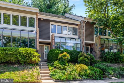 11009 THRUSH RIDGE ROAD RESTON VA 20191