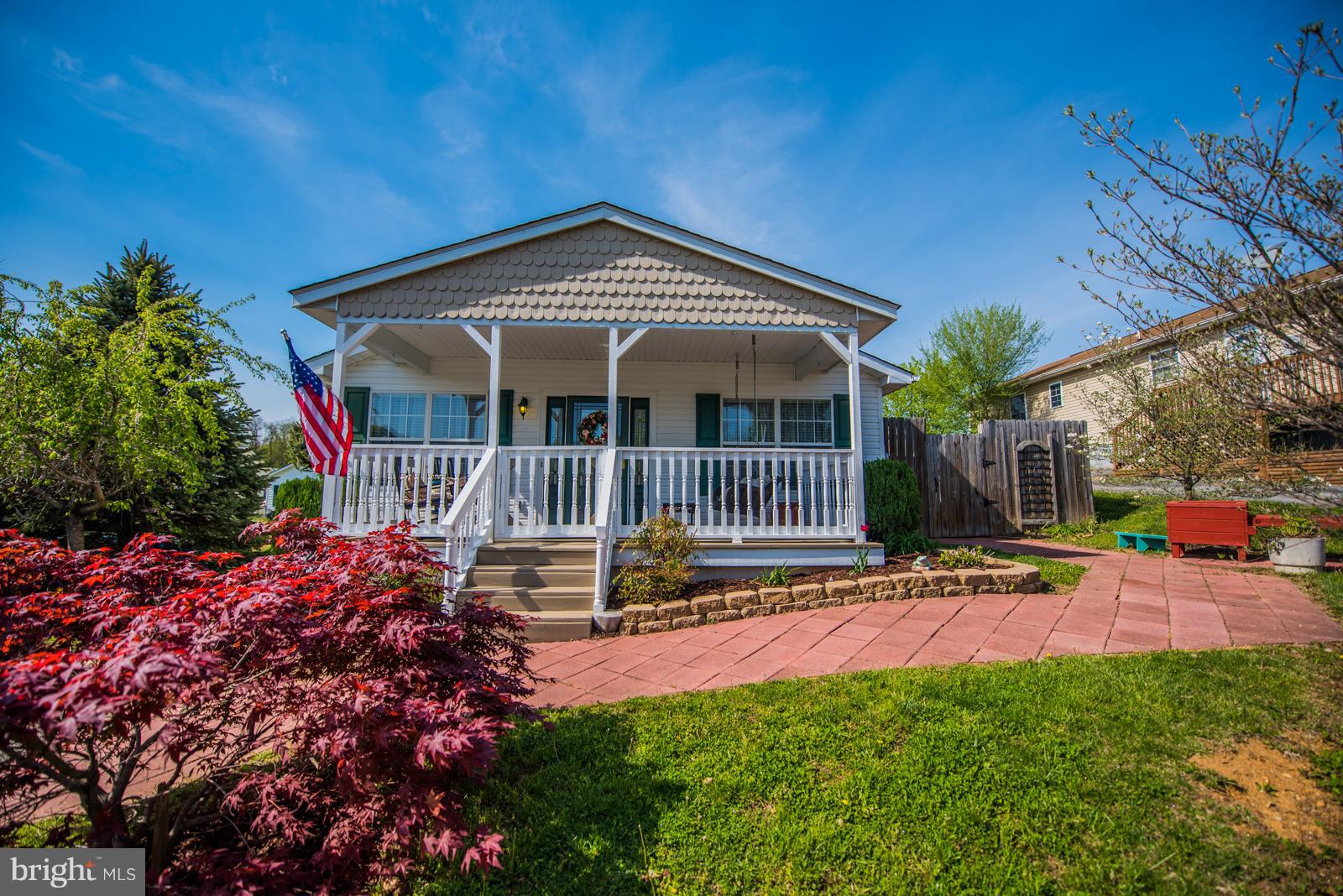 PATRICK HENRY ESTATES - Residential