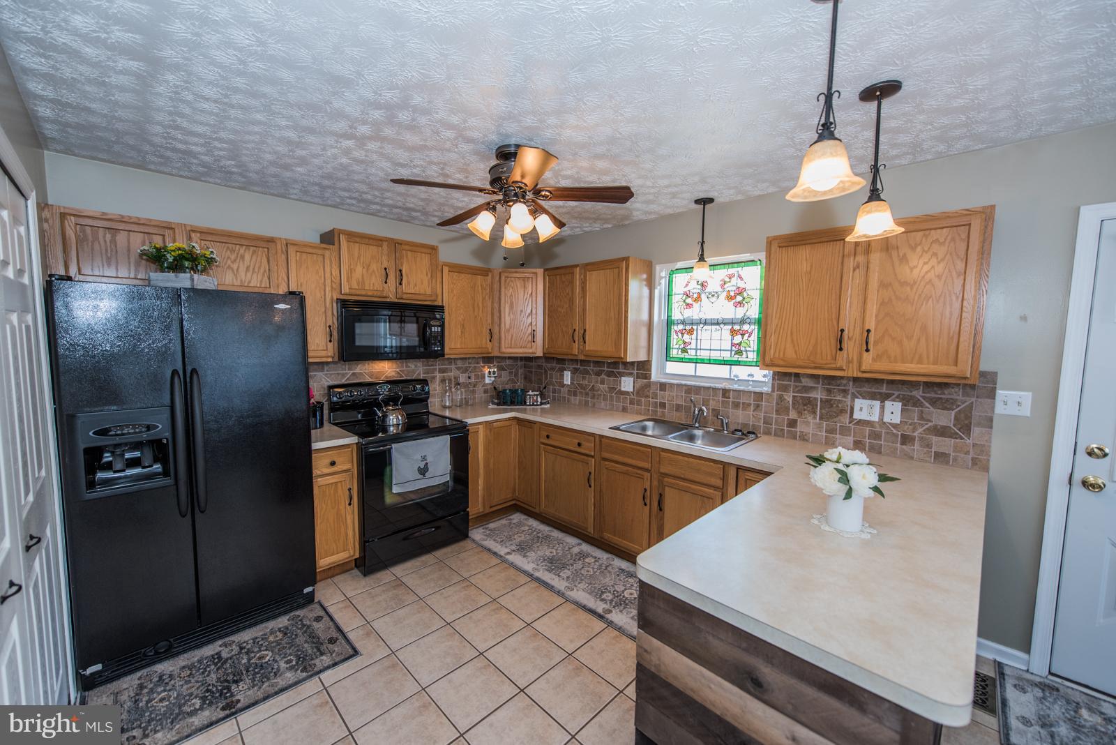 PATRICK HENRY ESTATES - Residential