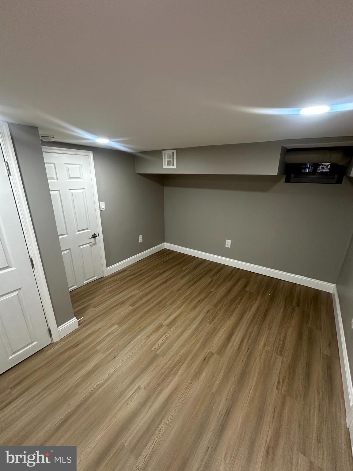 WEST PHILADELPHIA - Residential