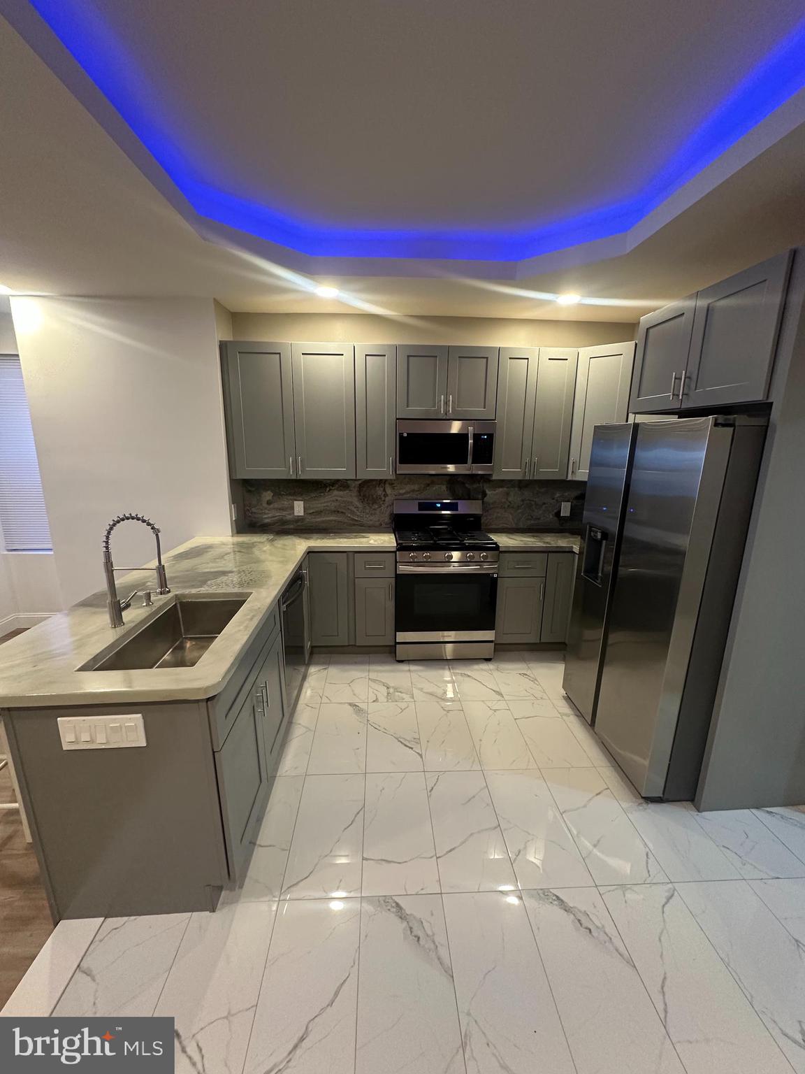 WEST PHILADELPHIA - Residential