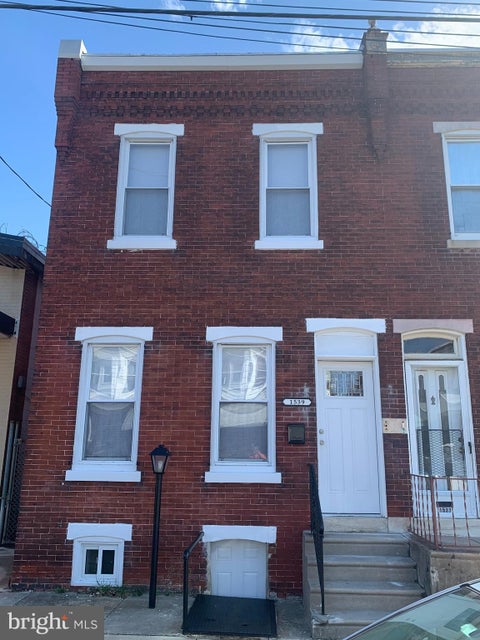 Townhouse For Sale - 1539 N 61st Street<br/> PHILADELPHIA, PA 19151