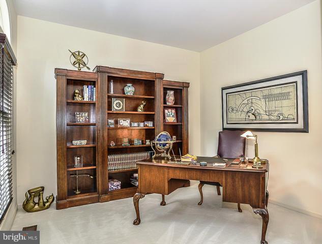 CROSSPOINTE - Residential