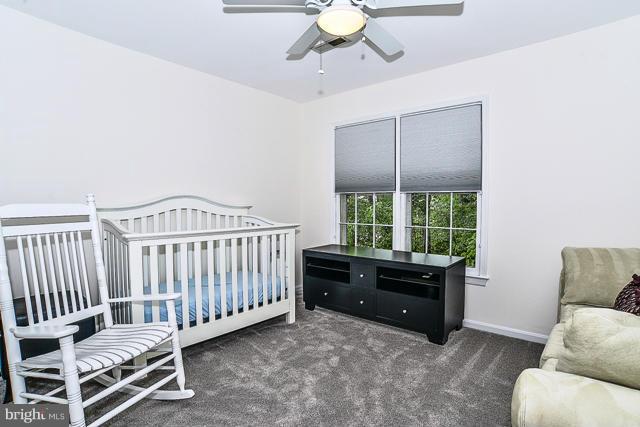 CROSSPOINTE - Residential