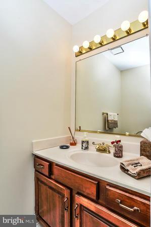 CROSSPOINTE - Residential