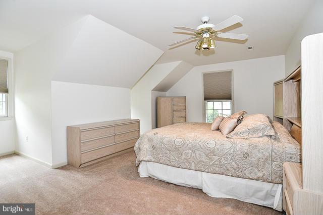 CROSSPOINTE - Residential